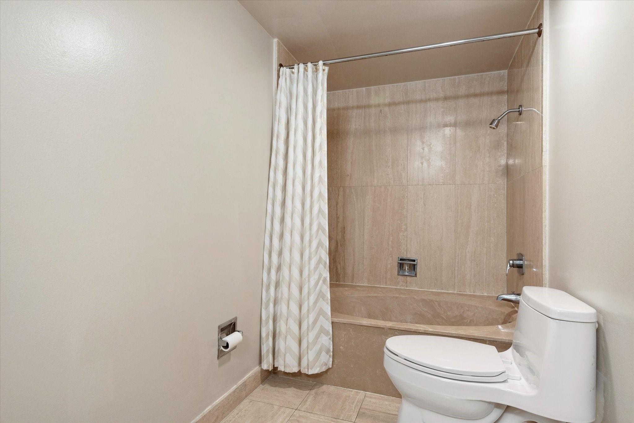 1201 S Ocean Dr. 710s Property Photo 14
