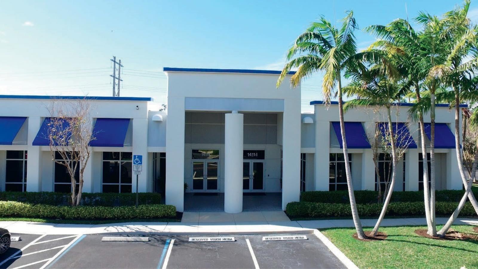1411 Sawgrass Corporate Pkwy Property Photo 1