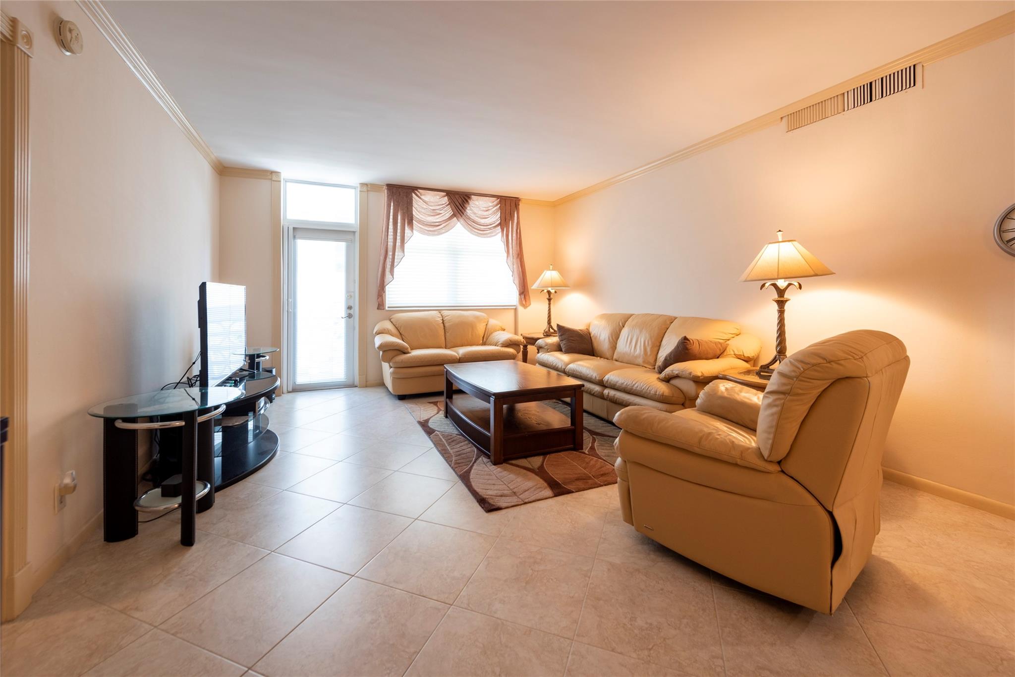 4250 Galt Ocean Dr 2h Property Photo 18
