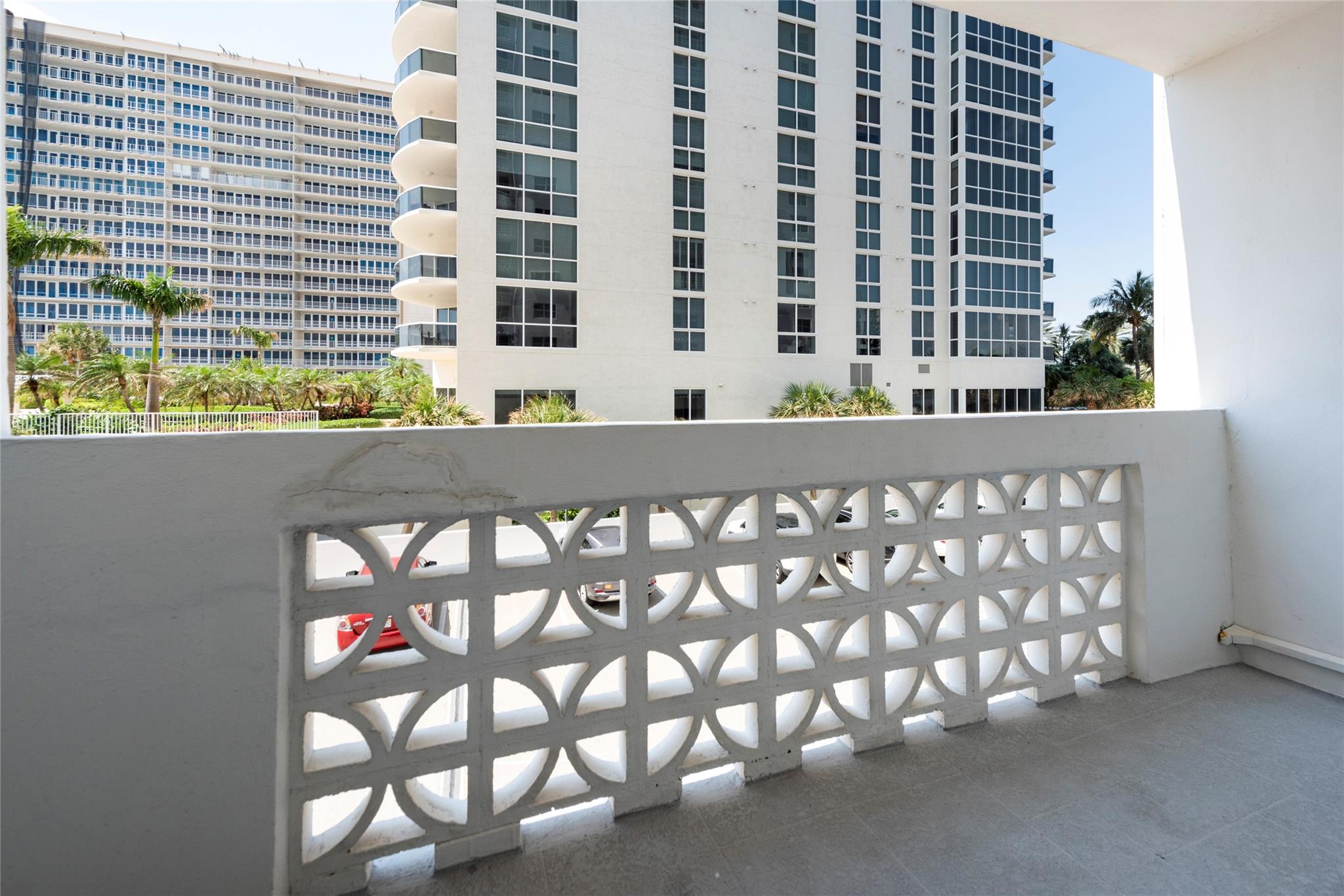 4250 Galt Ocean Dr 2h Property Photo 21