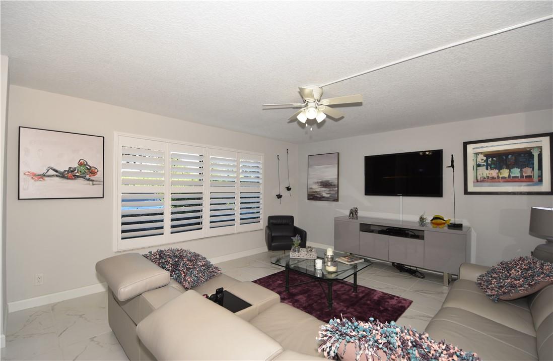 6017 Bayview Dr 6017 Property Photo 16