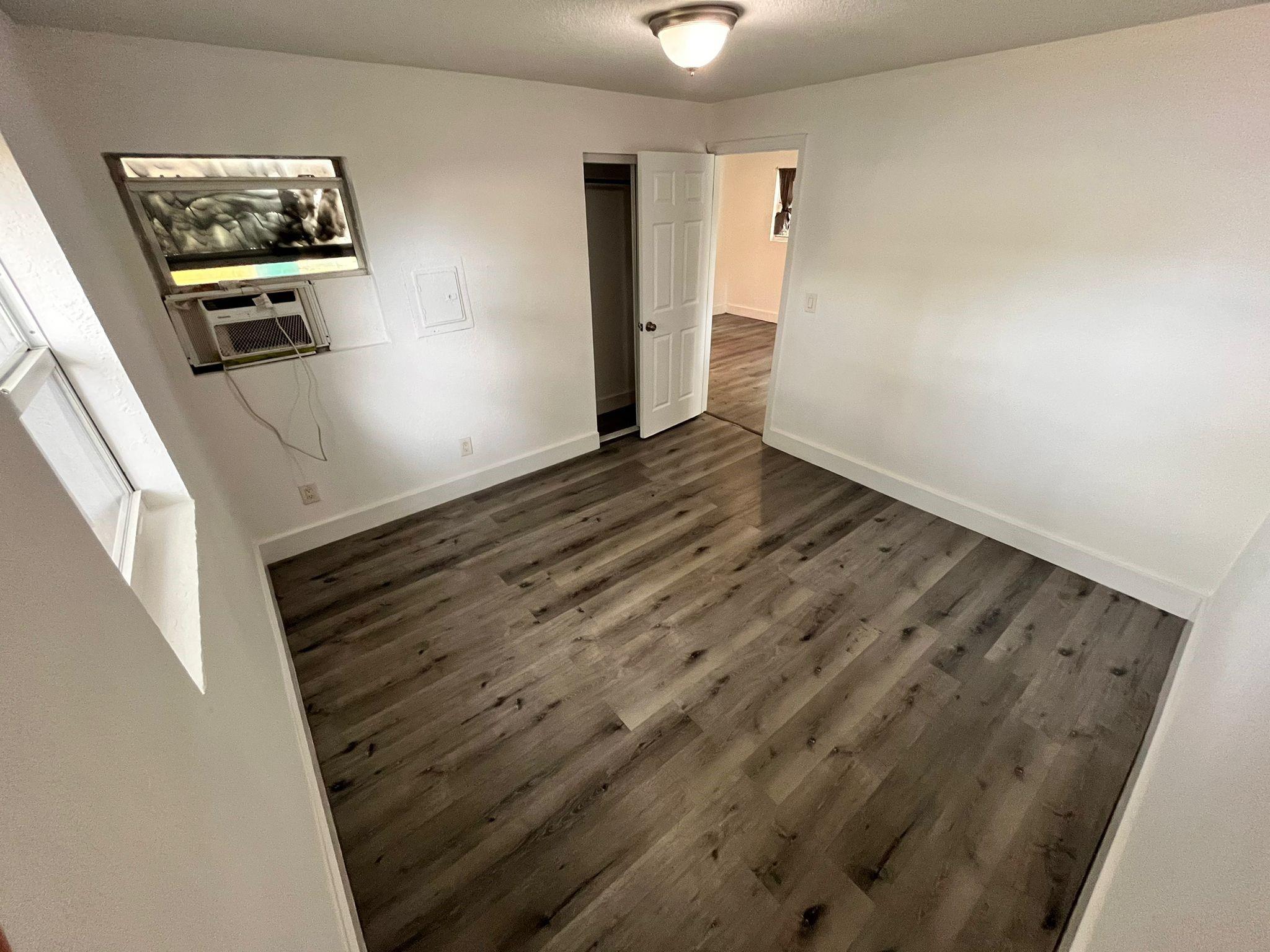 2547 Wilson St Property Photo 10
