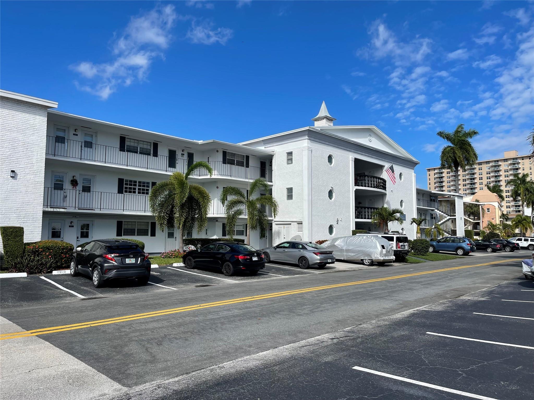 450 Paradise Isle Blvd Property Photo 2