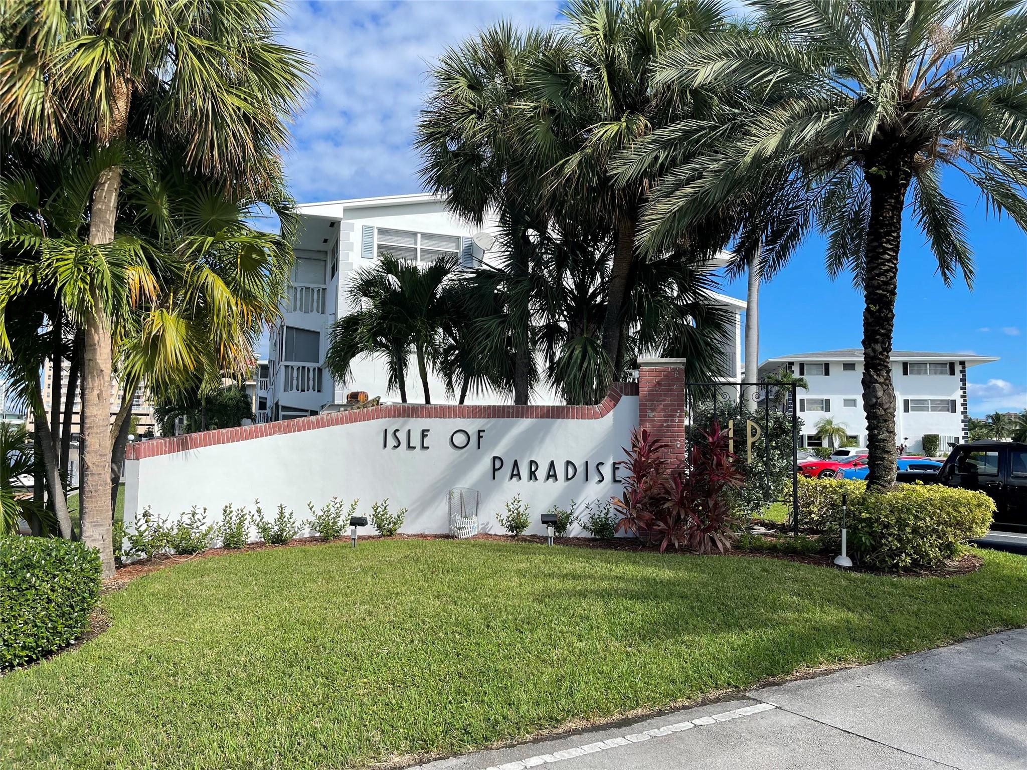 450 Paradise Isle Blvd Property Photo 1