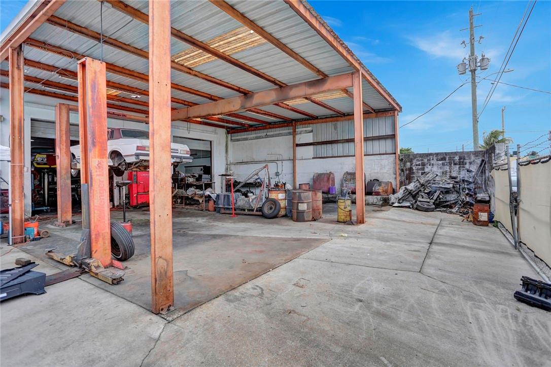 Property Photo 18