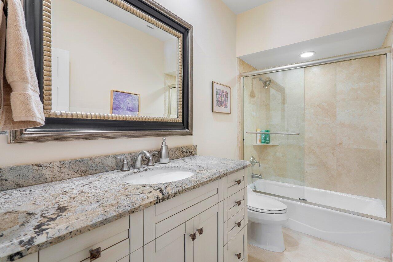 6980 Se Harbor Circle Property Photo 31