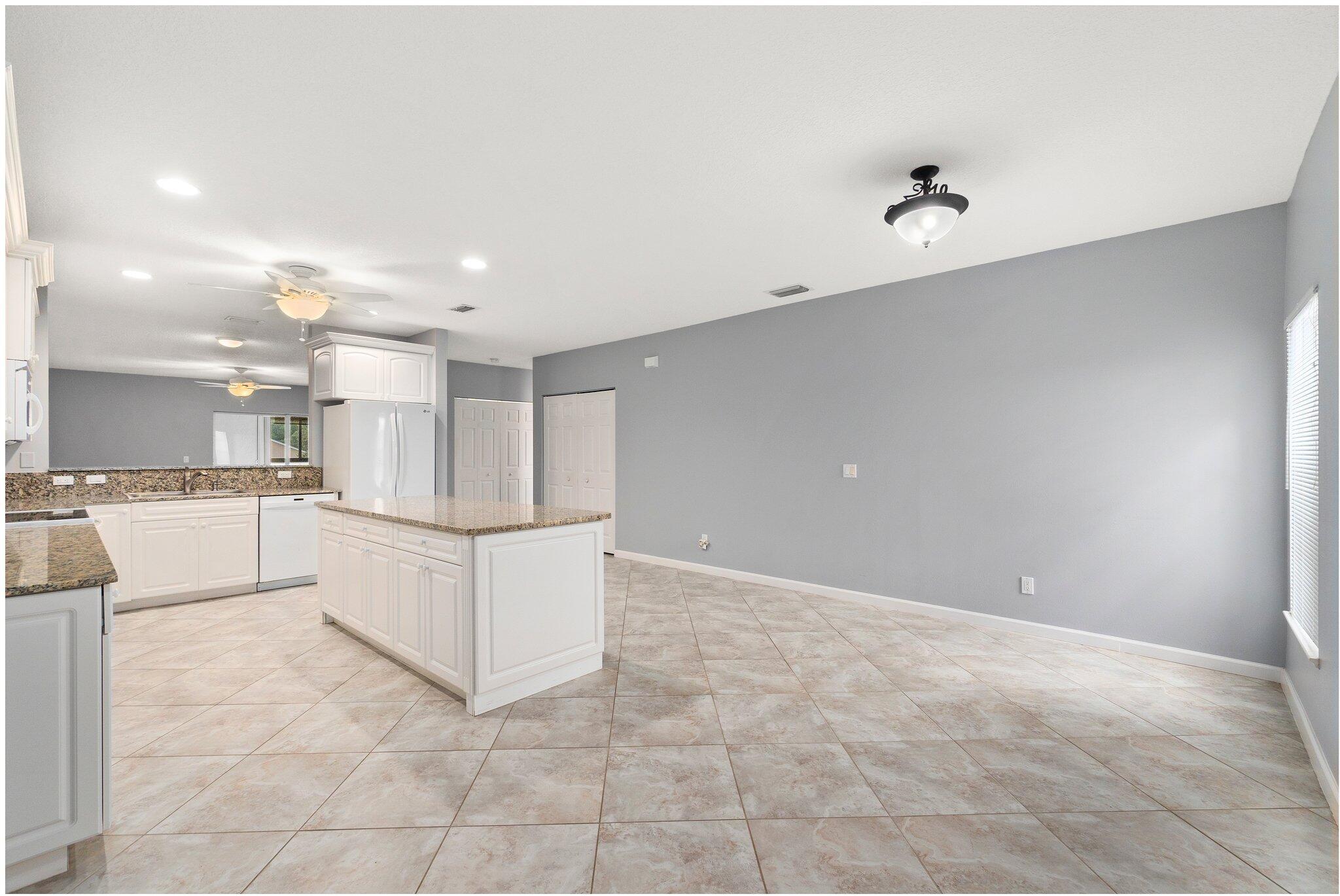 2087 Se Wild Meadow Circle Property Photo 9