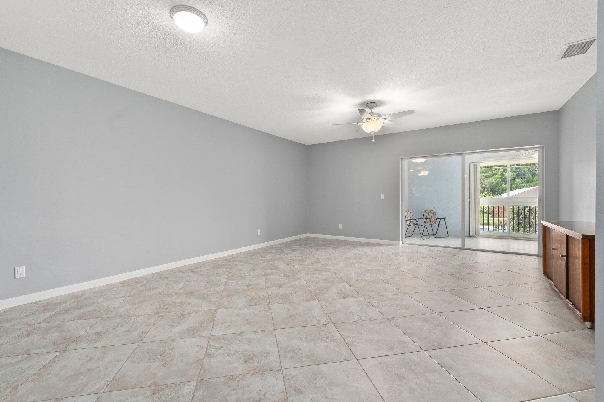 2087 Se Wild Meadow Circle Property Photo 15