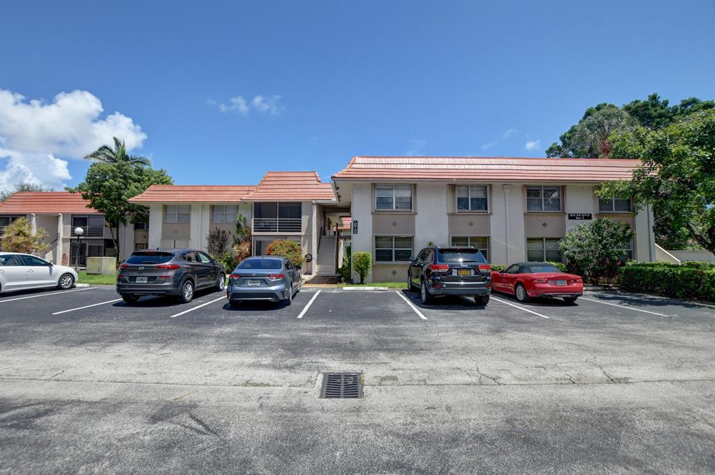 1074 Nw 13th Street 155c Property Photo 1