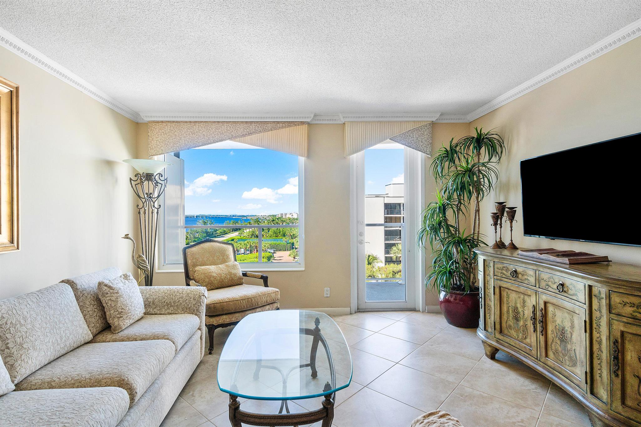 3450 S Ocean Boulevard 625 Property Photo 14