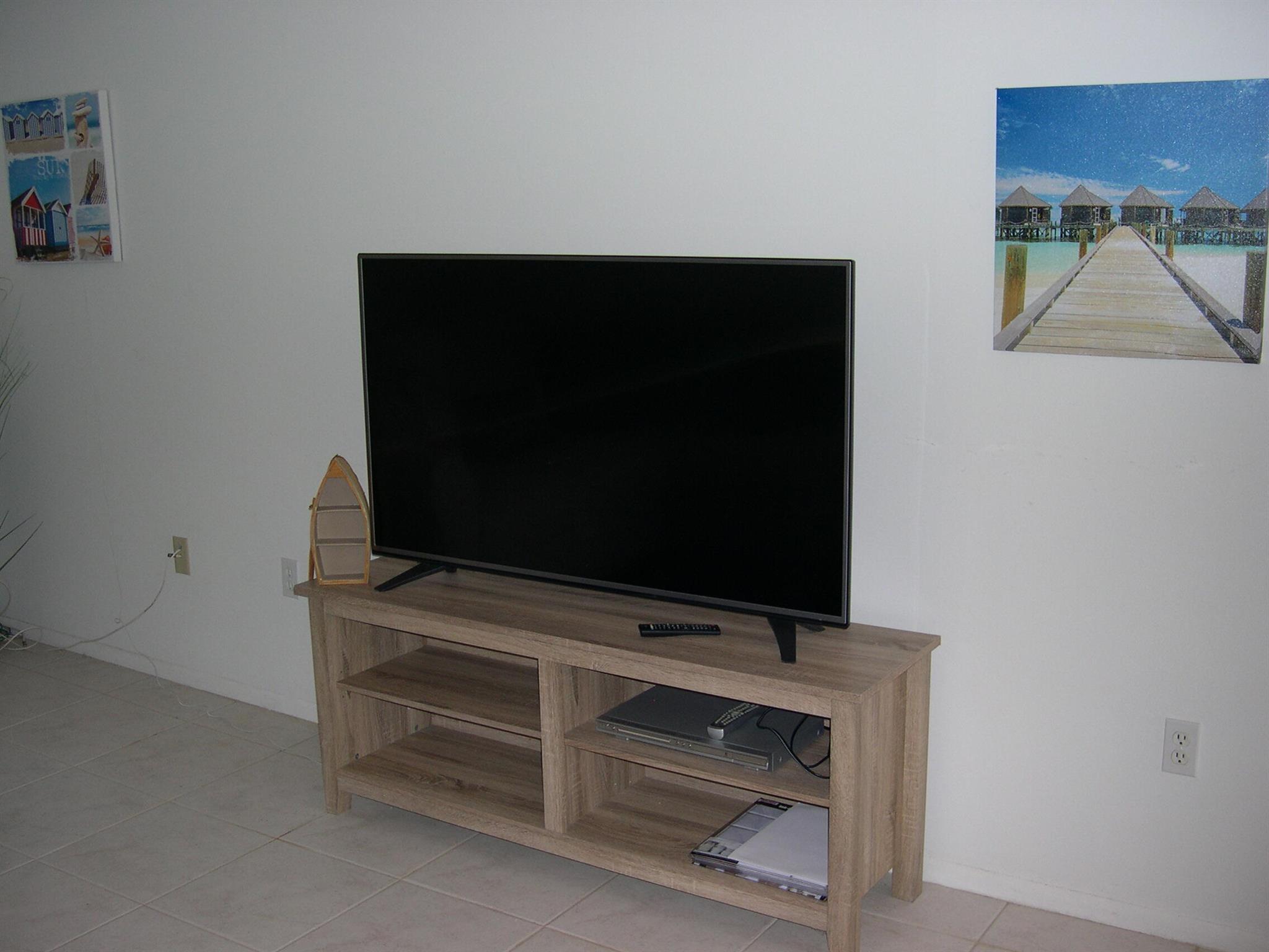 1172 Commodore Court 204 Property Photo 12