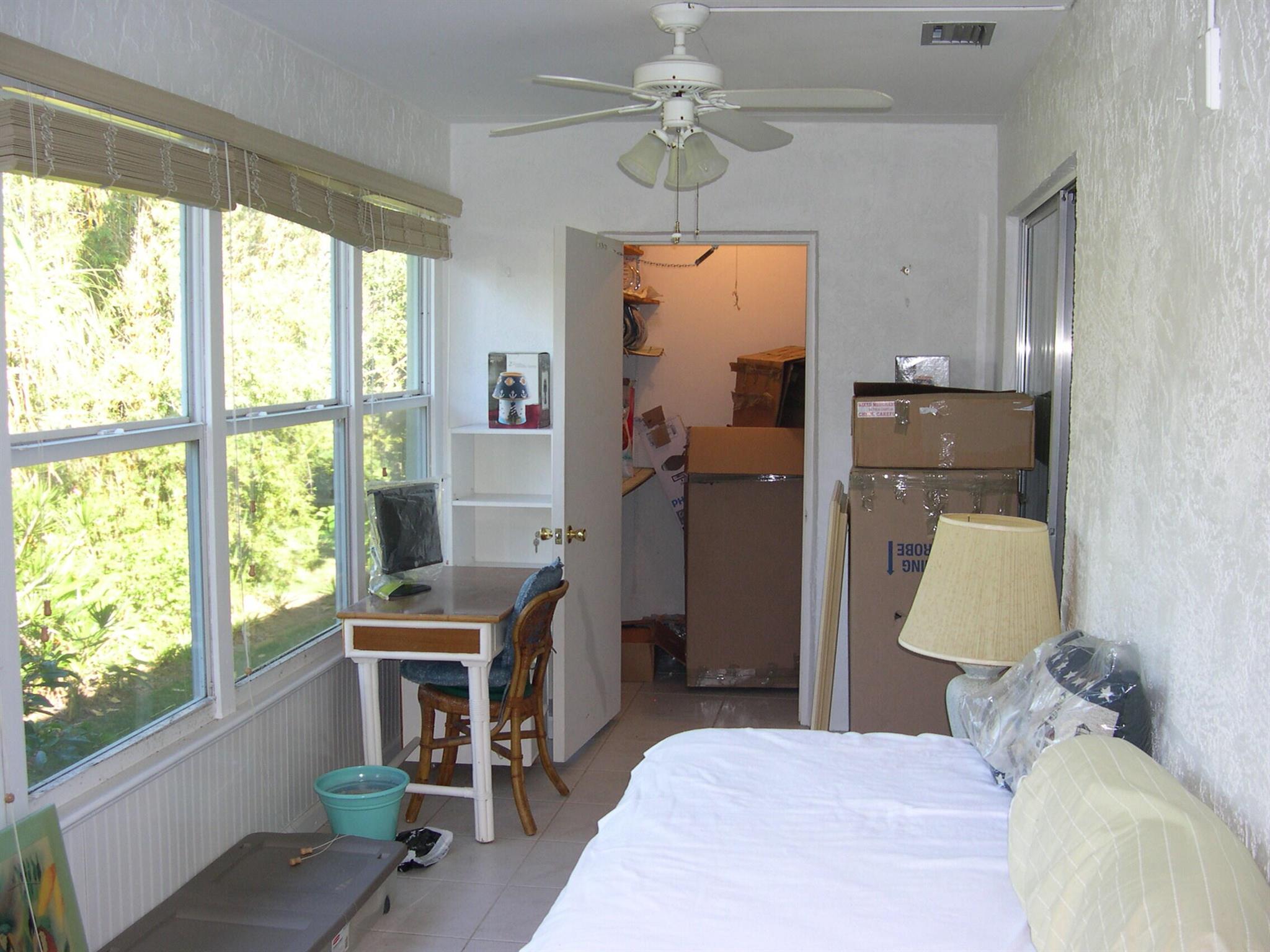 1172 Commodore Court 204 Property Photo 16