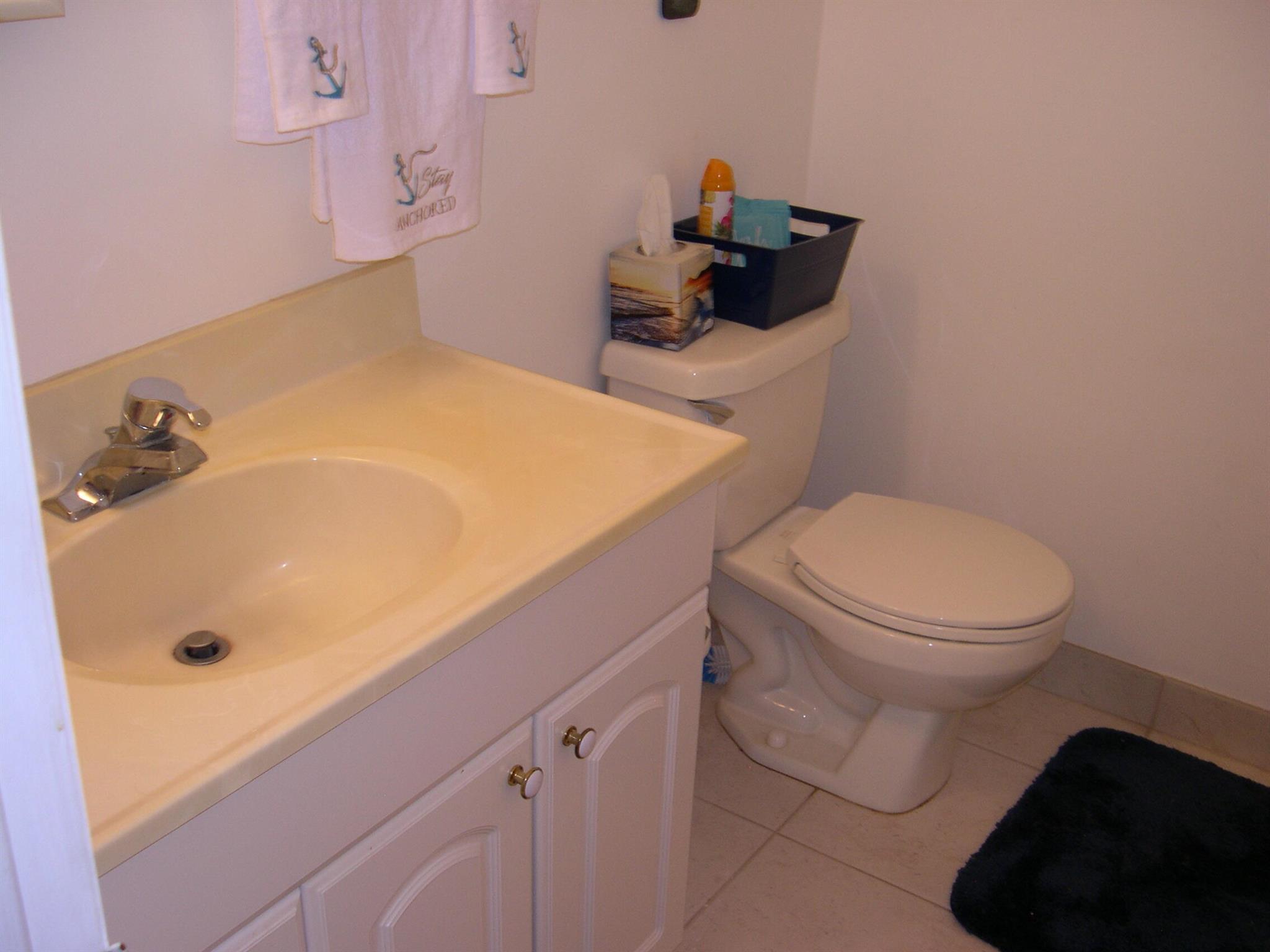 1172 Commodore Court 204 Property Photo 26