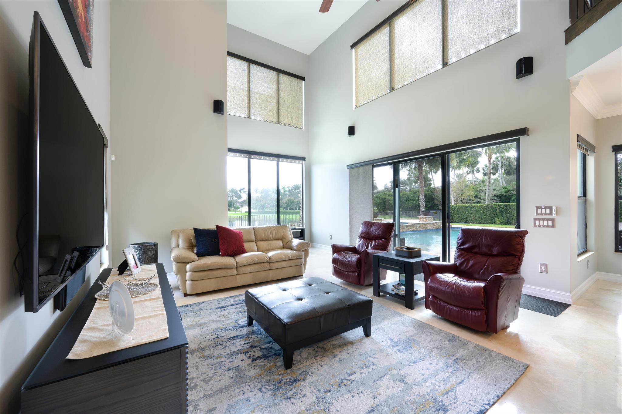 8325 Hawks Gully Avenue Property Photo 12