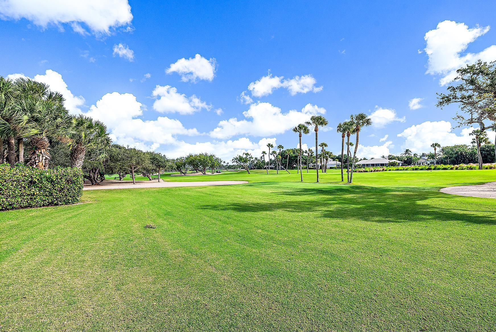 11300 Lost Tree Way Property Photo 9