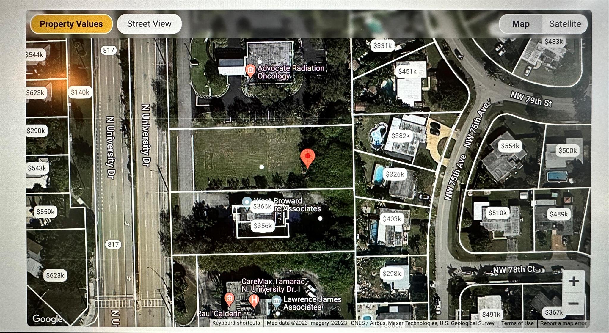 7830 N University Drive Property Photo 1