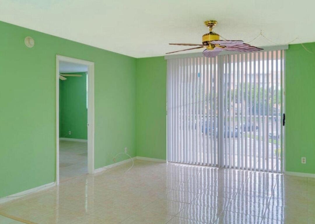 500 Executive Center Drive 2h Property Photo 11