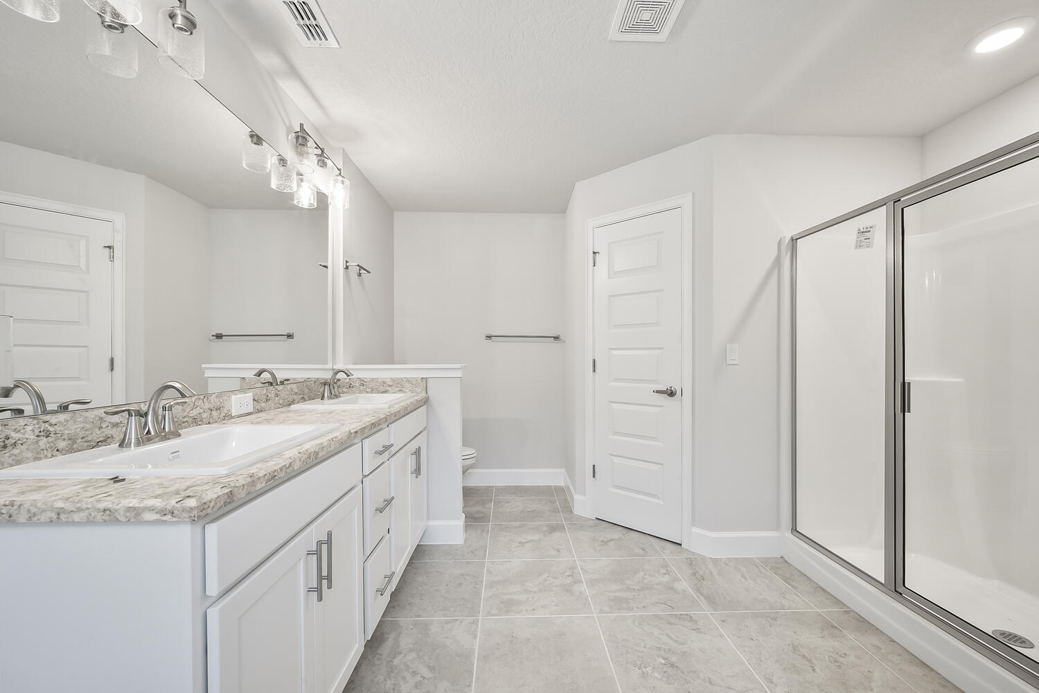 8722 Waterstone Boulevard Property Photo 8
