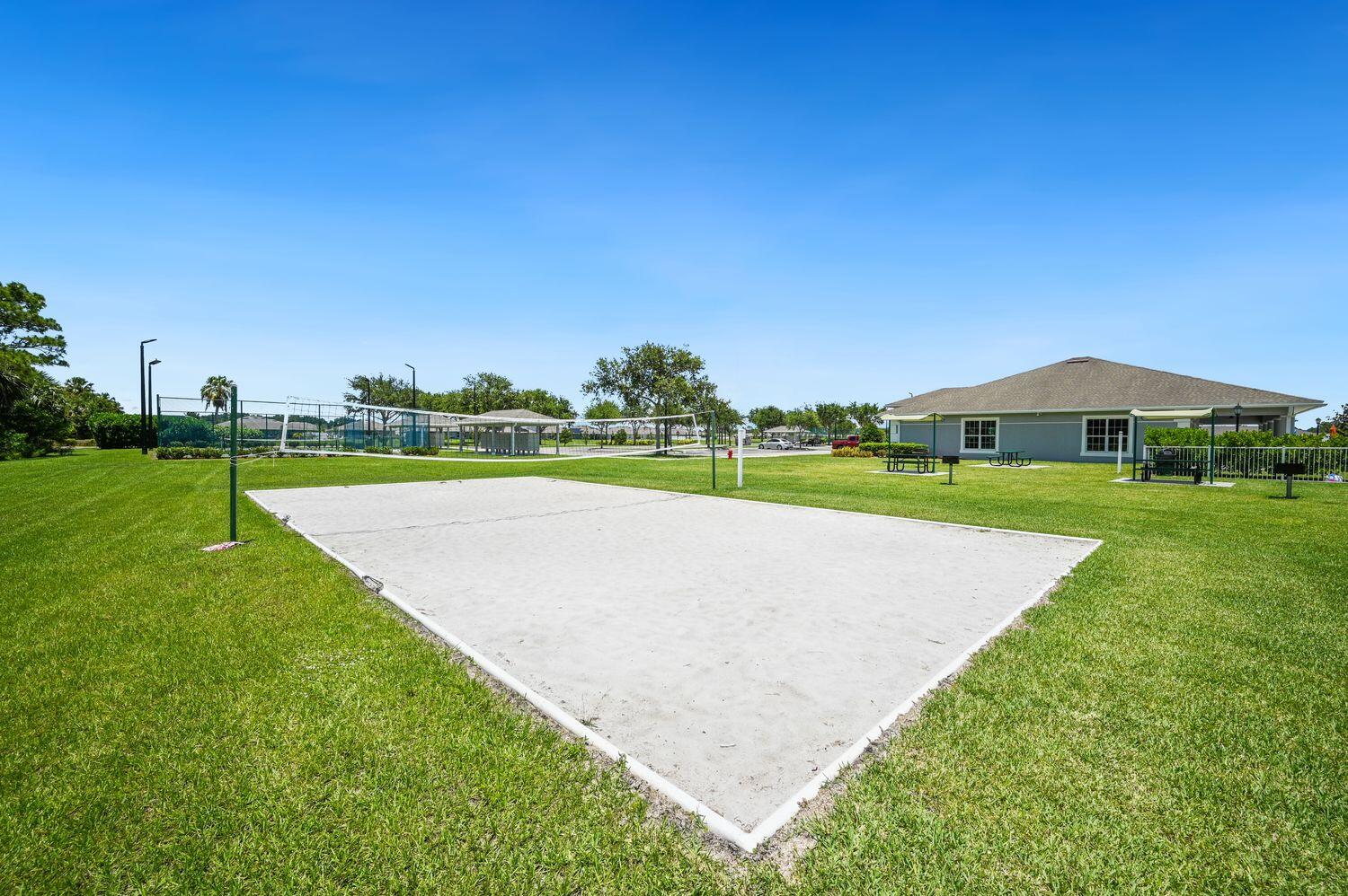 8722 Waterstone Boulevard Property Photo 36