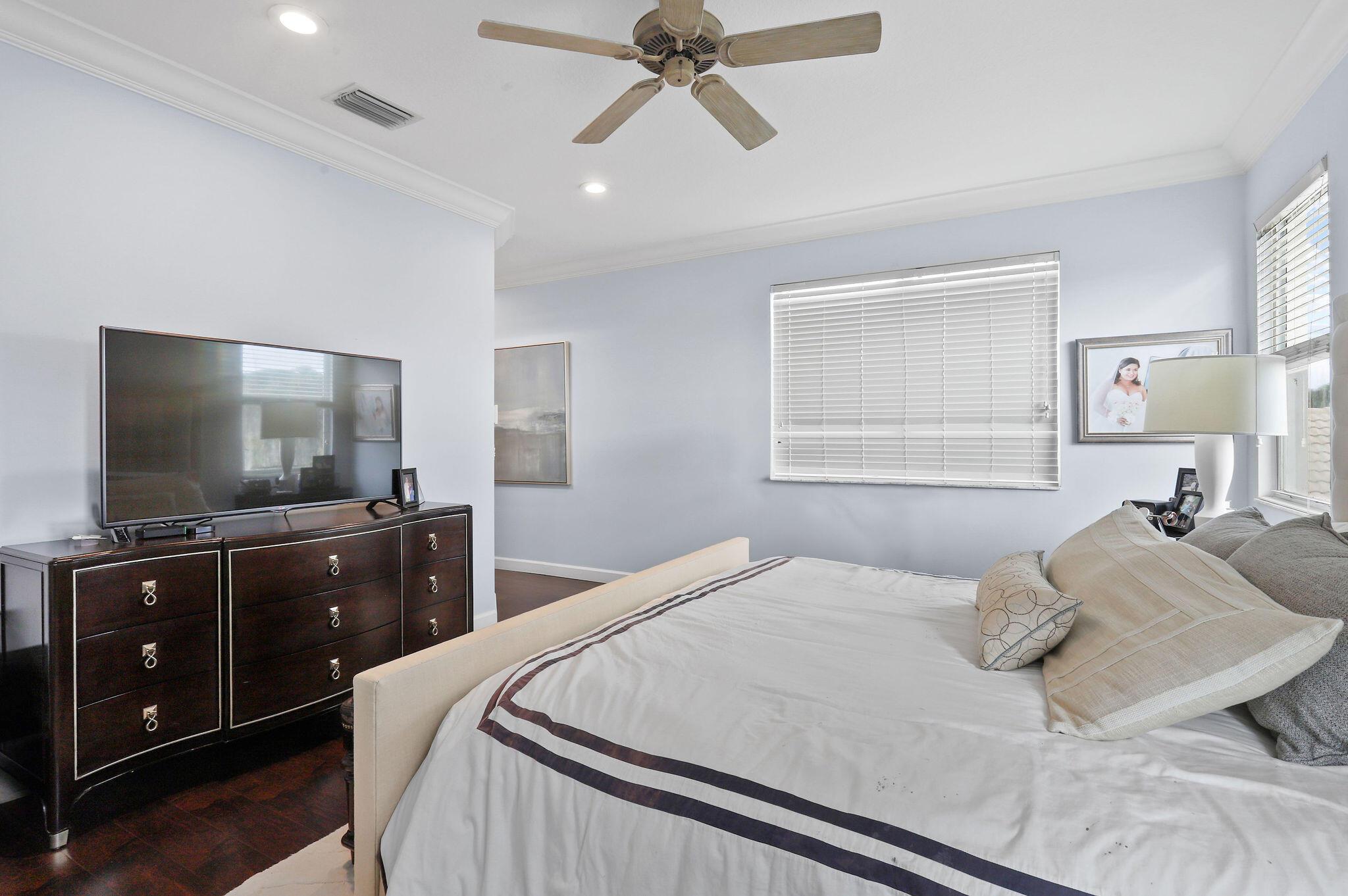 143 Isle Verde Way Property Photo 22