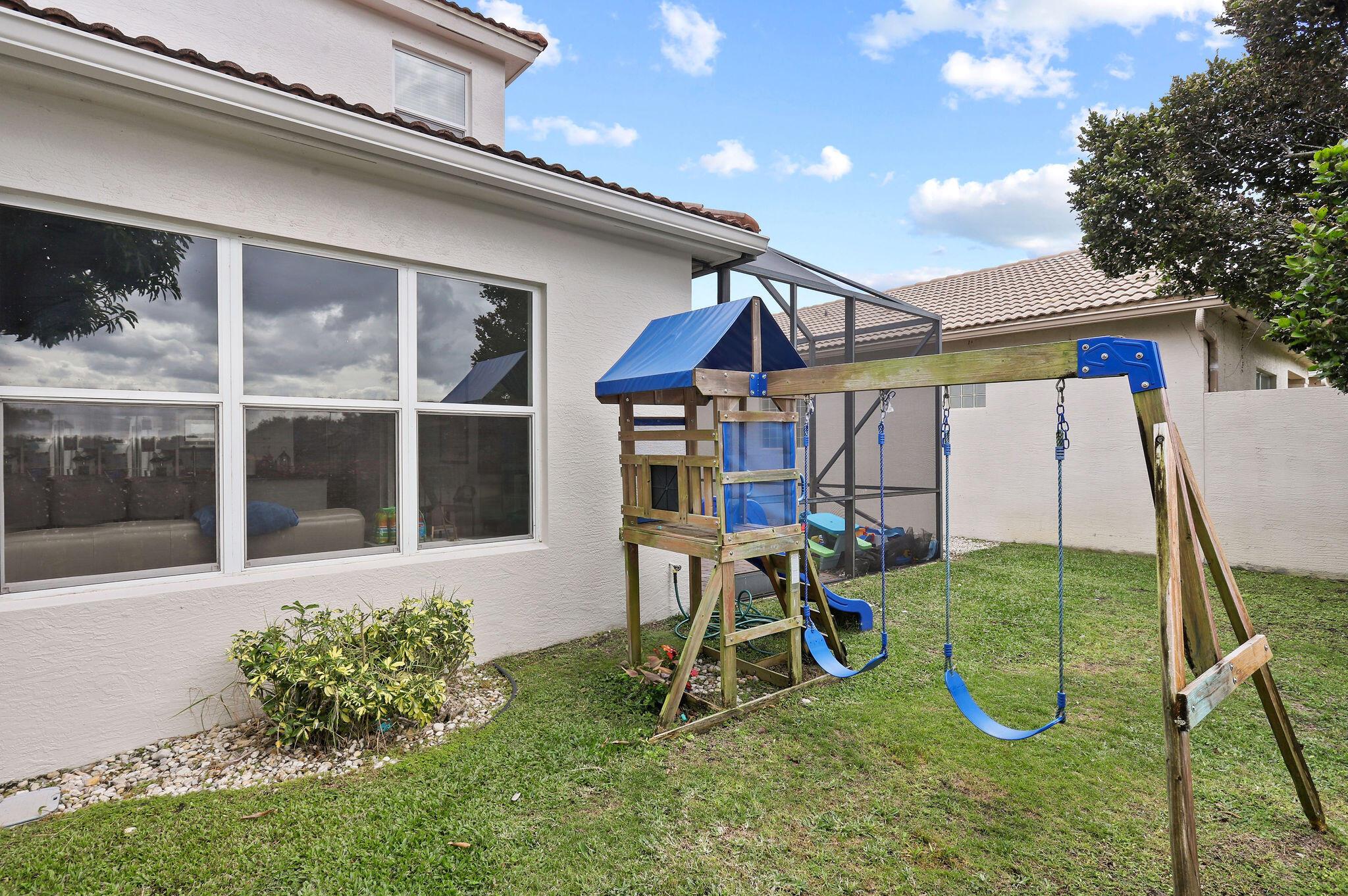 143 Isle Verde Way Property Photo 35