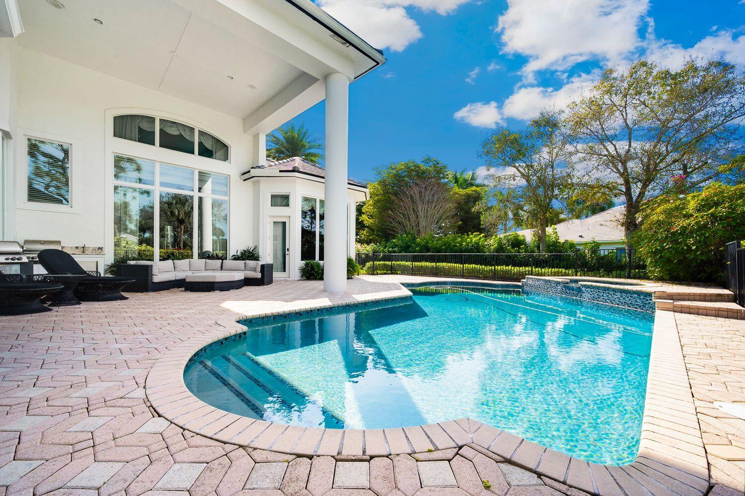 10873 Egret Pointe Lane Property Photo 7