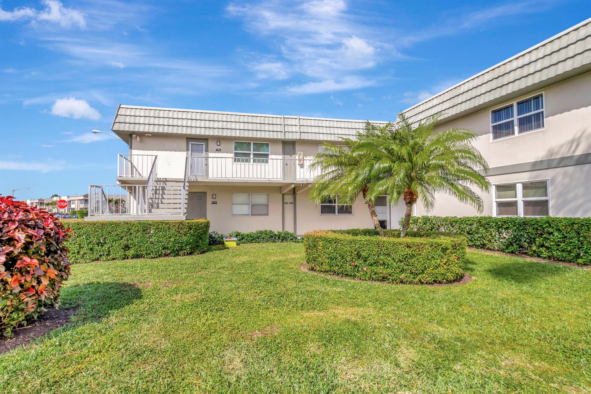 389 Flanders I Property Photo 4