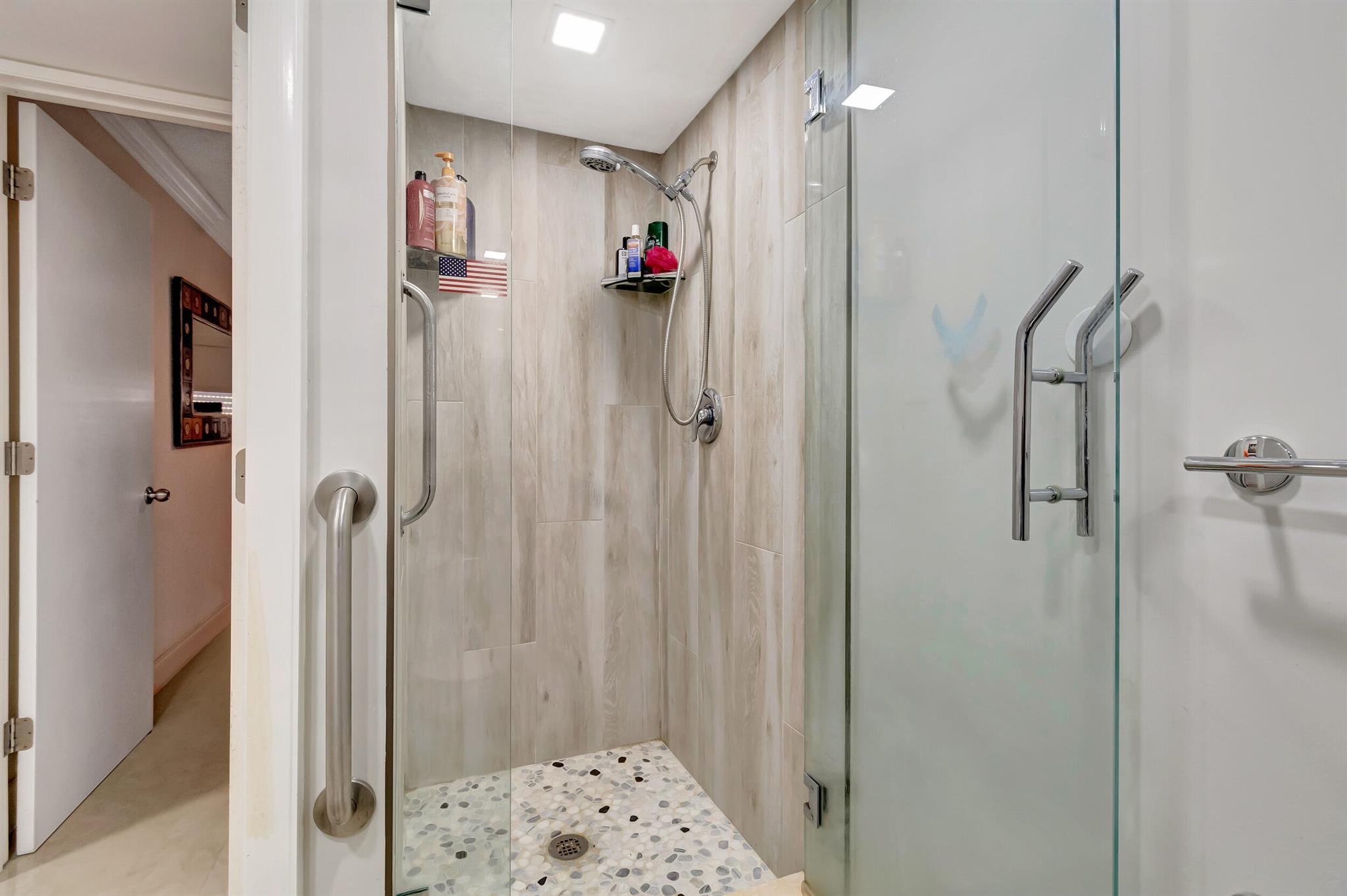 389 Flanders I Property Photo 23
