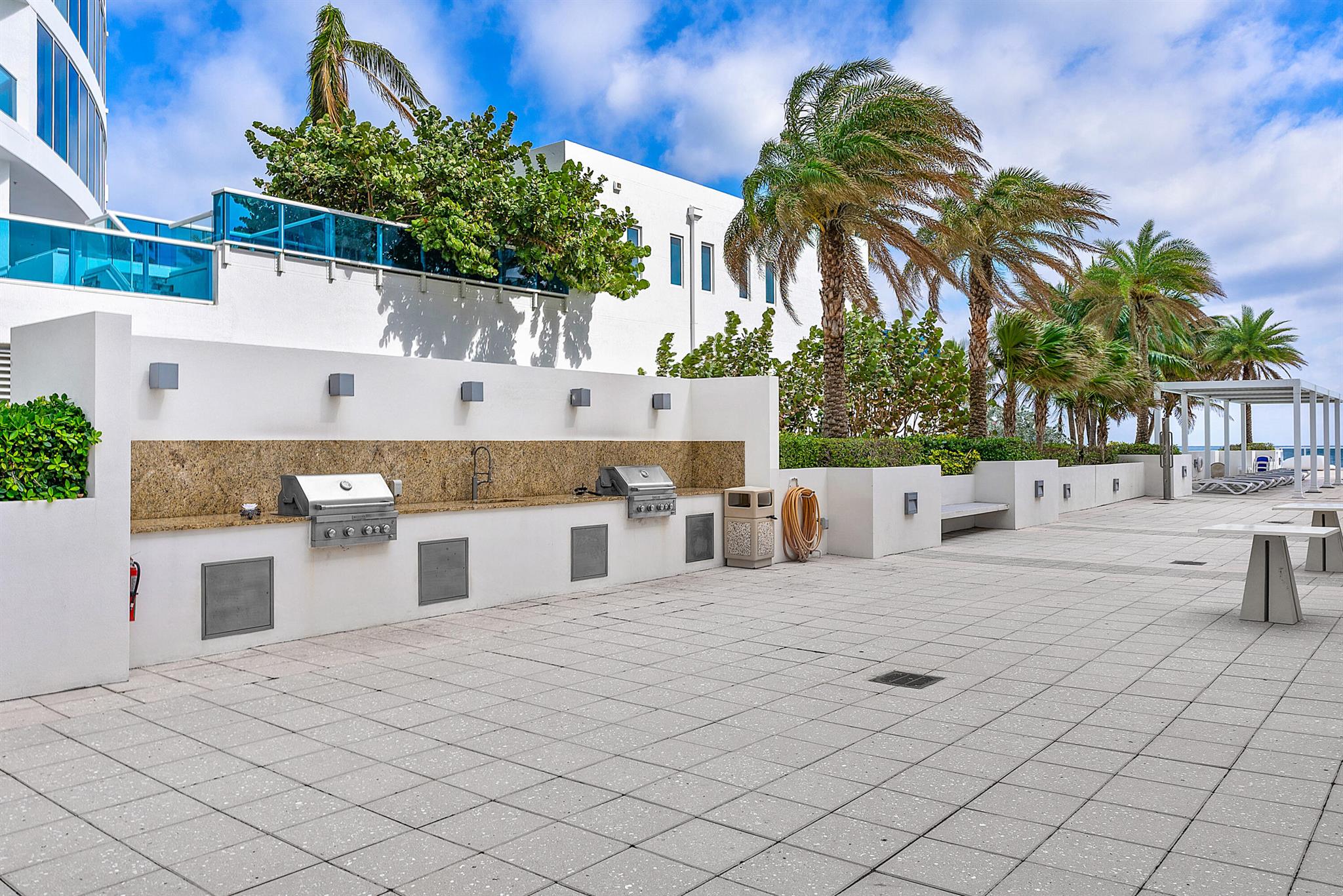 2751 S Ocean Drive 504n Property Photo 24