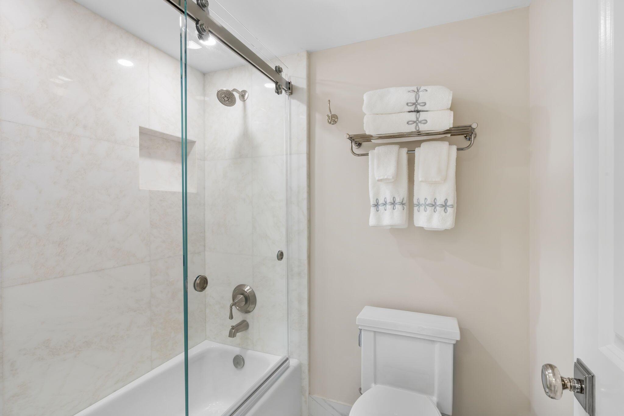 3589 S Ocean Boulevard 605 Property Photo 24