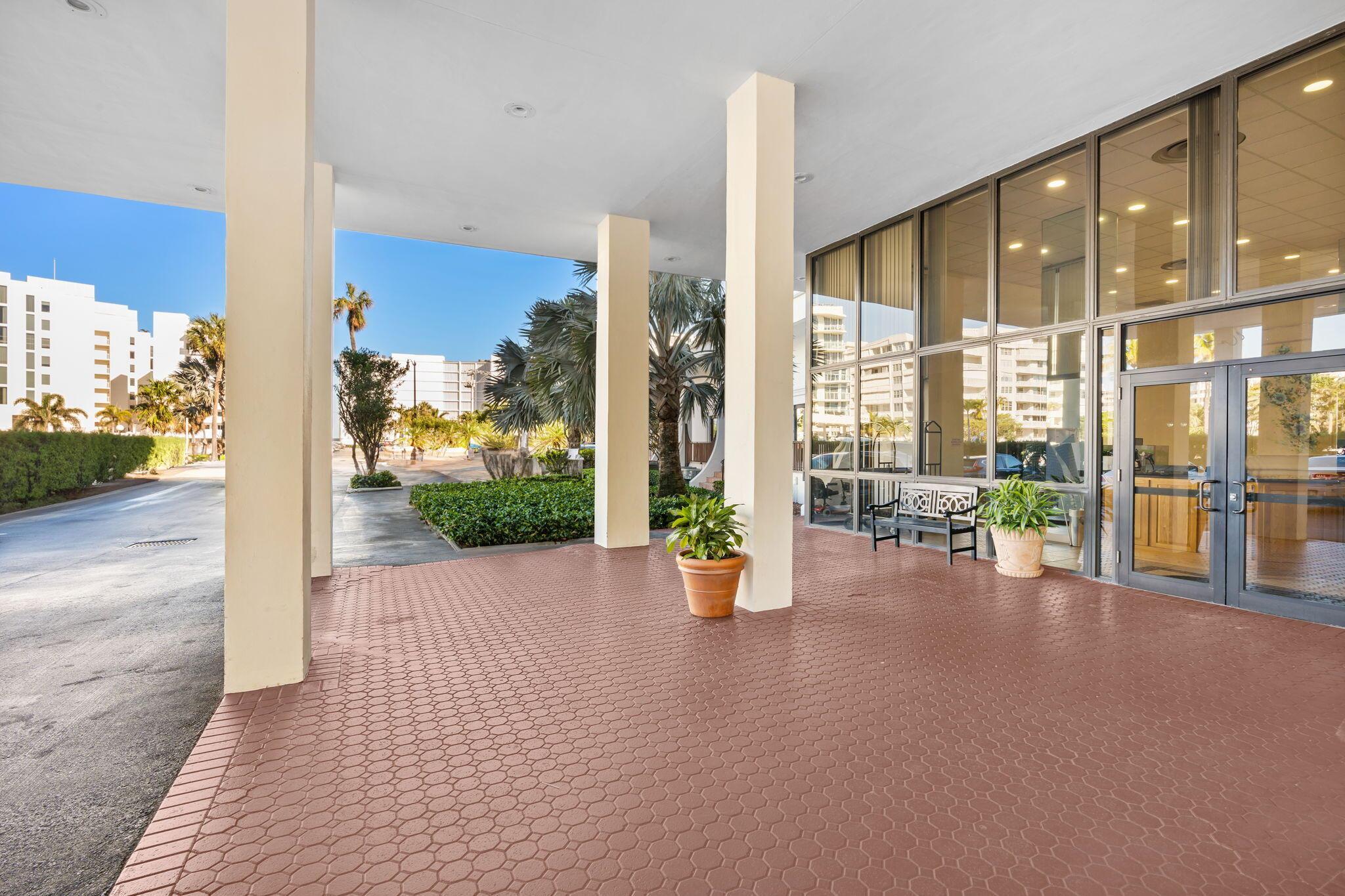 3589 S Ocean Boulevard 605 Property Photo 32