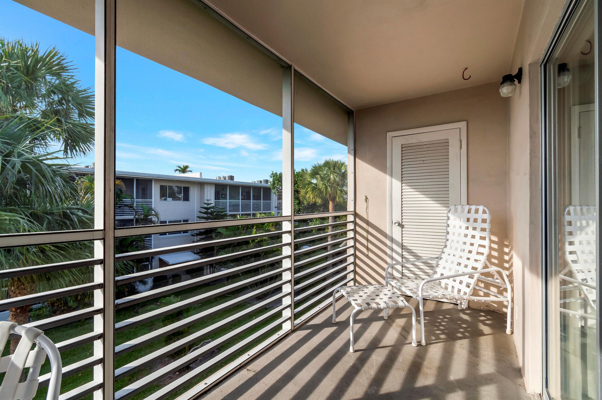 2682 S Garden Drive 311 Property Photo 17