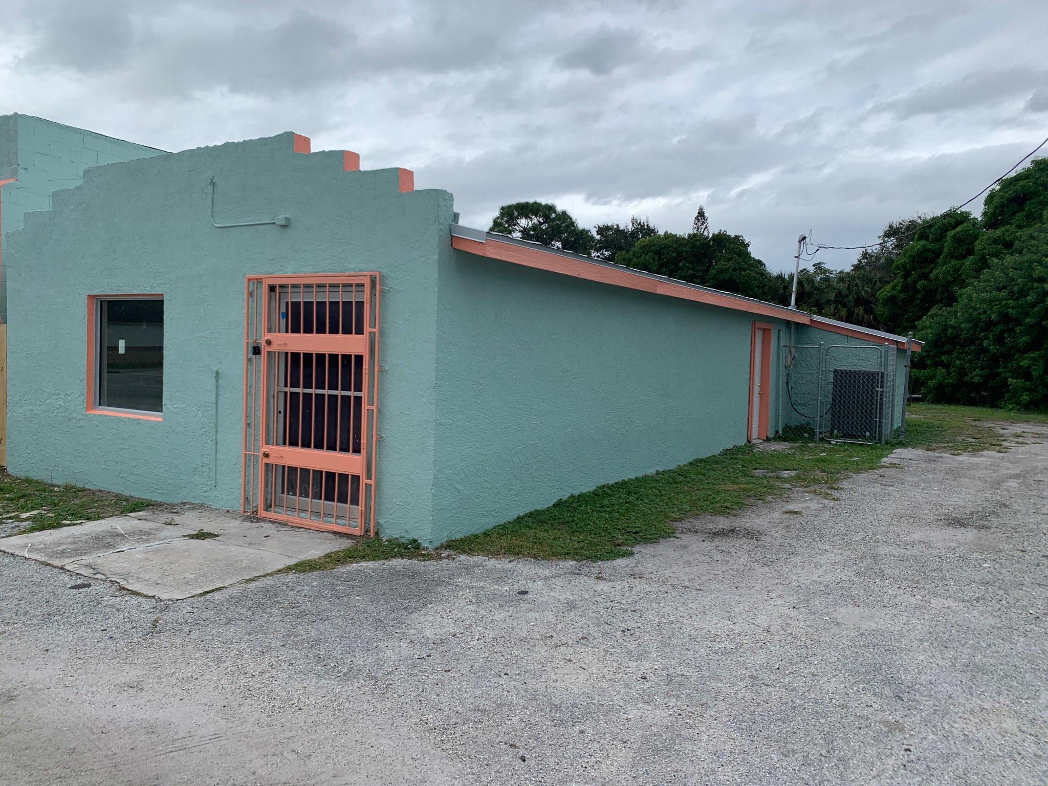 1708 D Avenue Property Photo 1