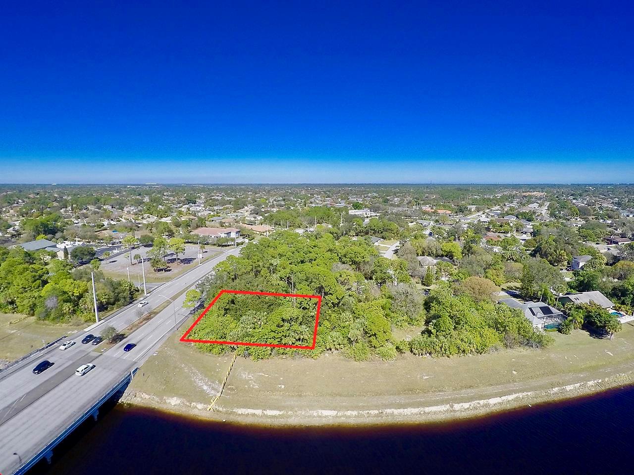 792 Sw Port St Lucie Boulevard Property Photo 1