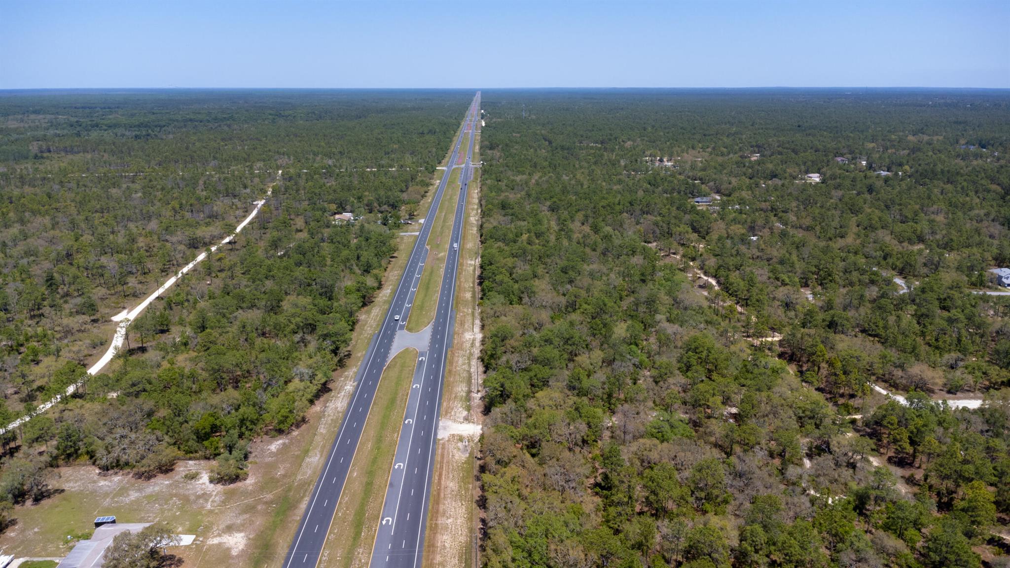 Xxx Thrasher Avenue Property Photo 4