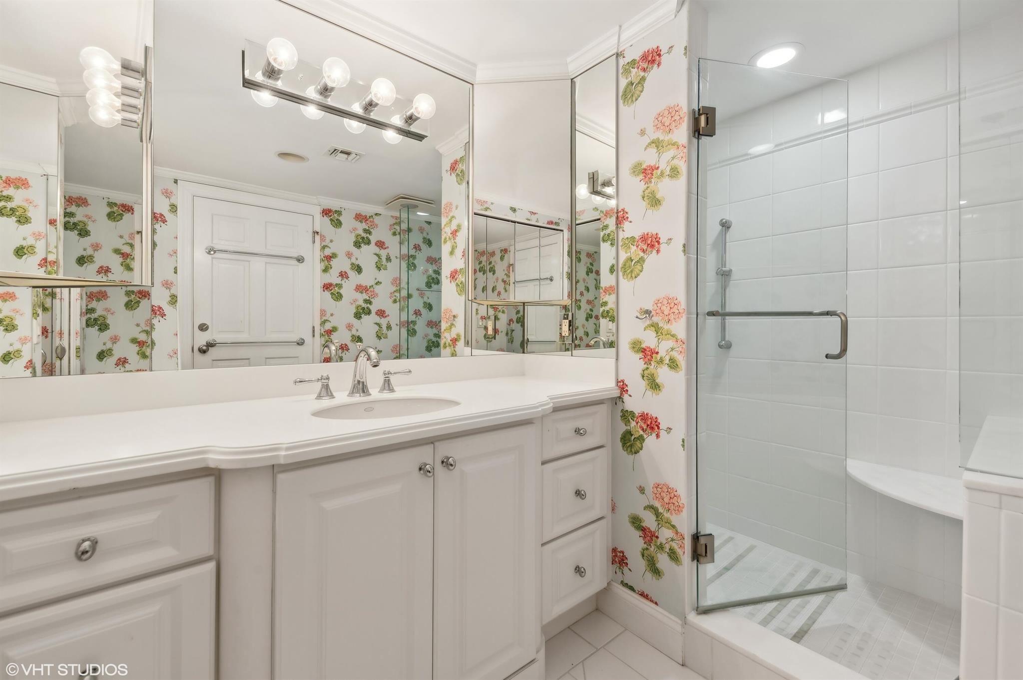 369 S Lake Drive 1d Property Photo 18