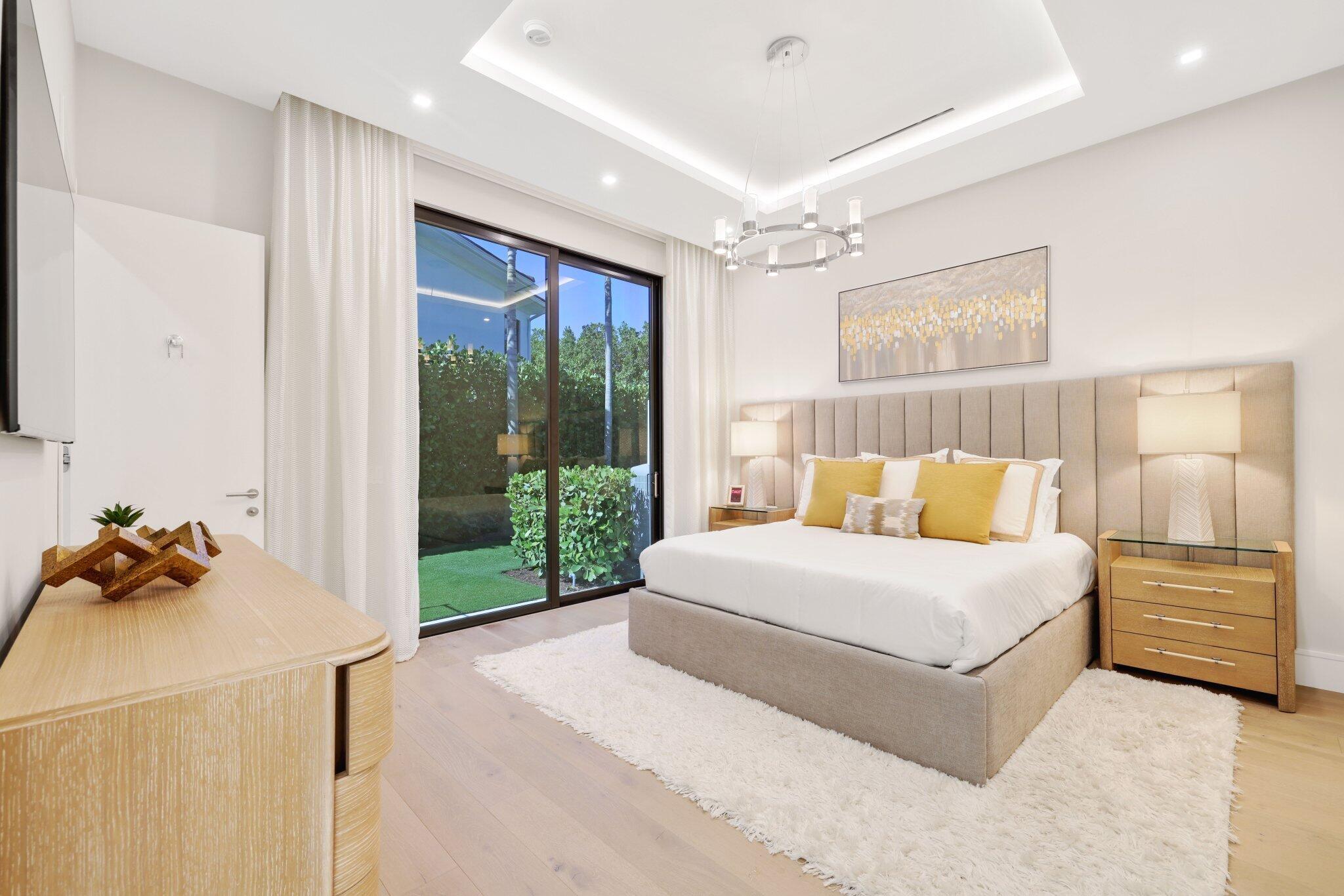 2391 Areca Palm Road Property Photo 36