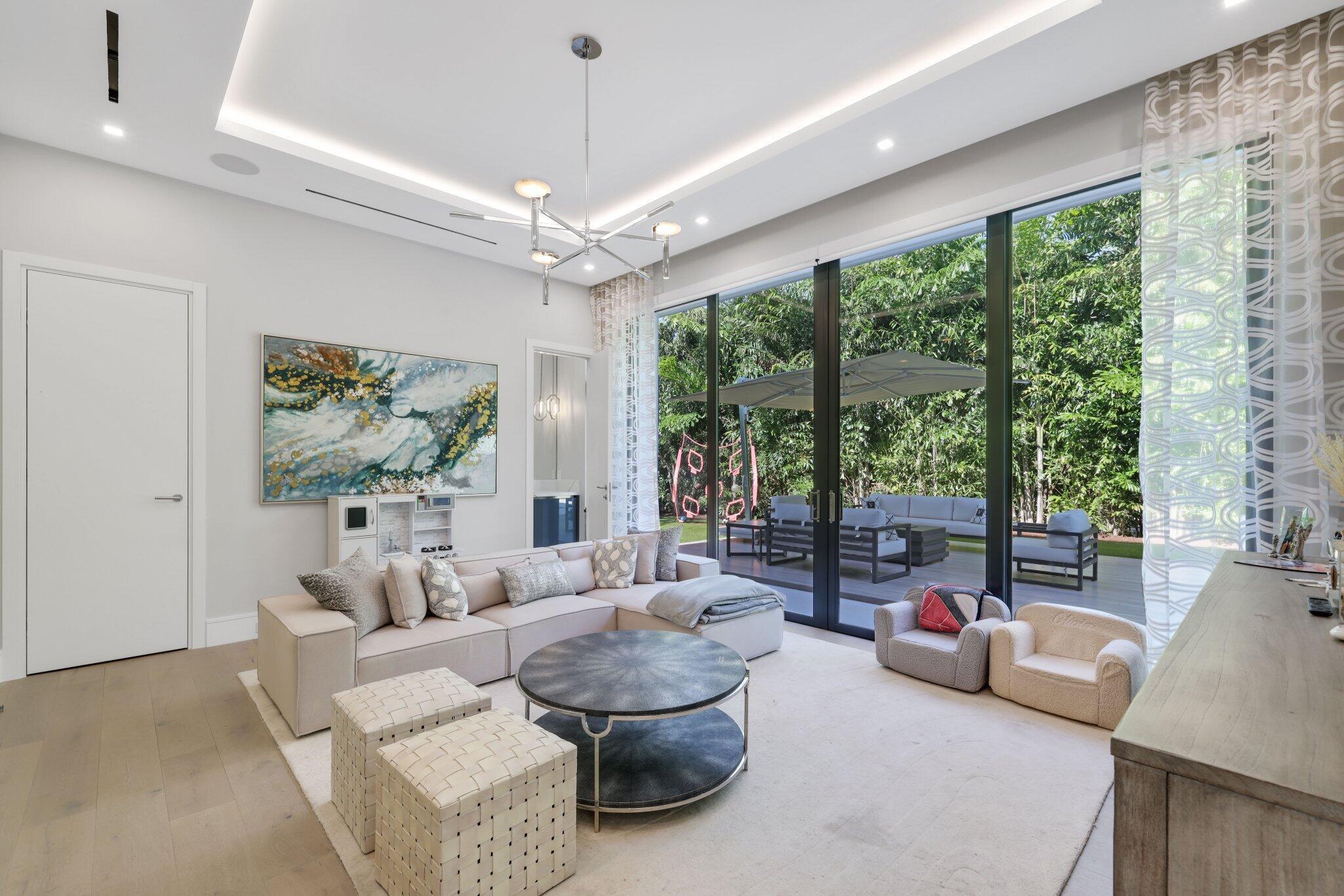 2391 Areca Palm Road Property Photo 39
