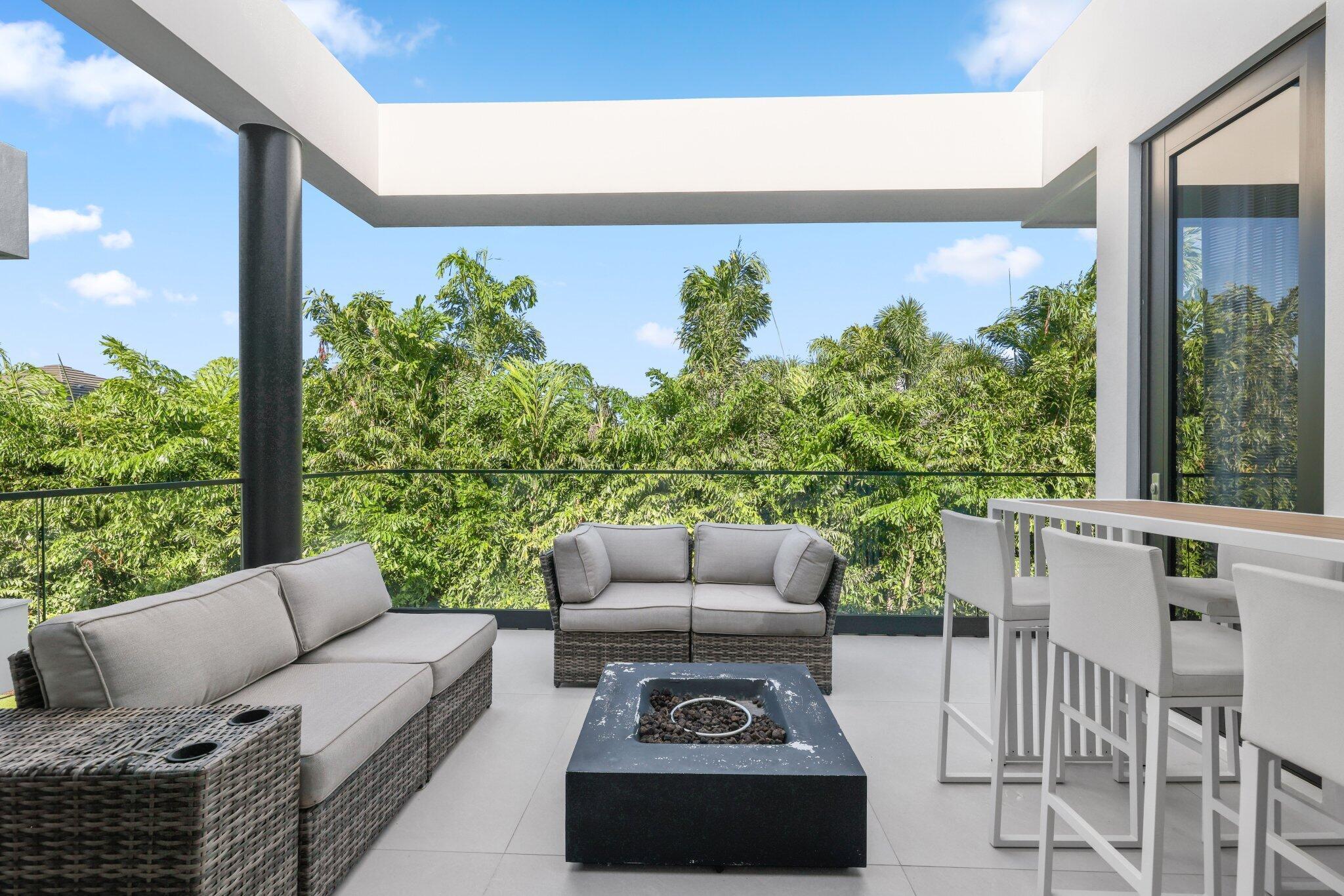 2391 Areca Palm Road Property Photo 51