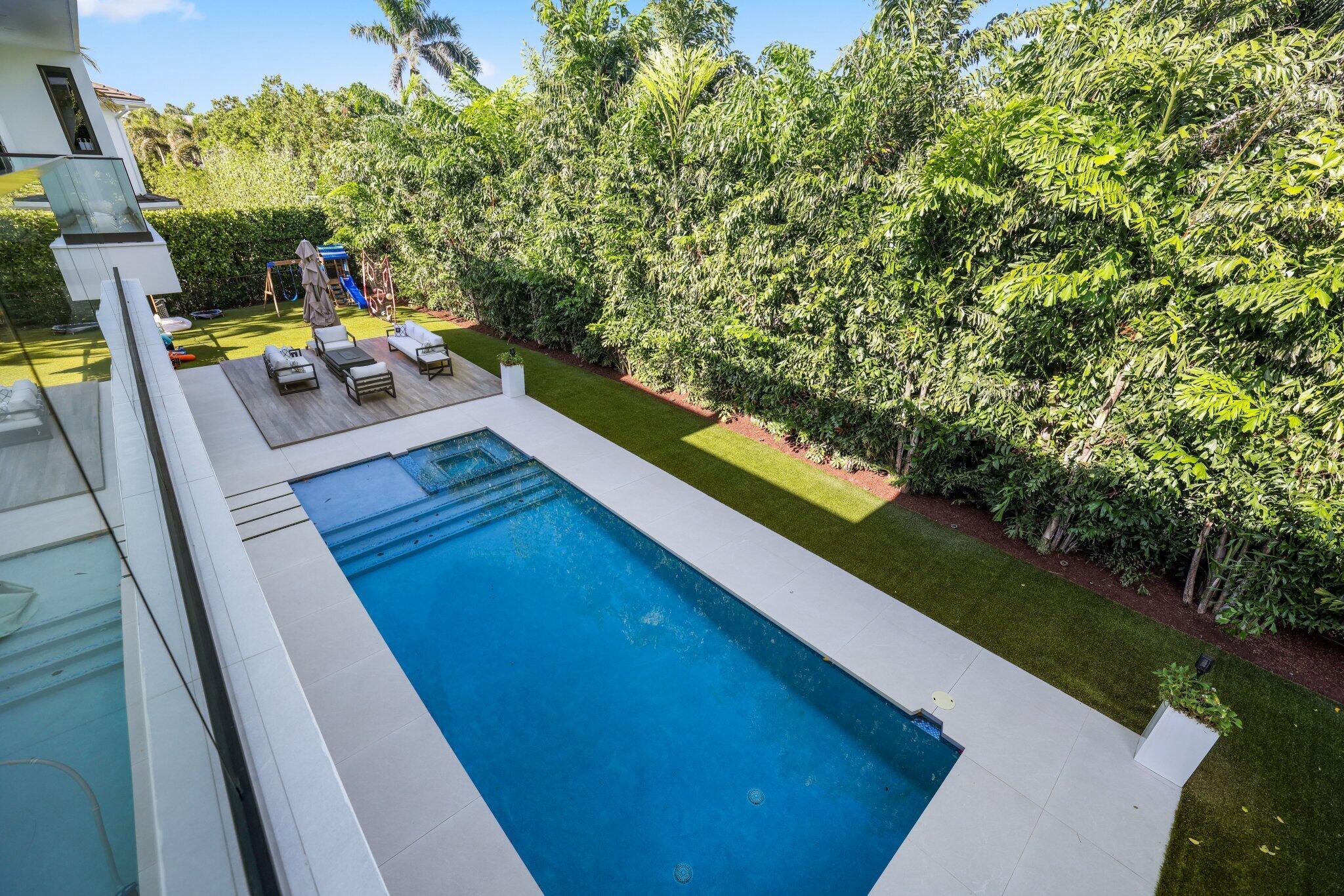 2391 Areca Palm Road Property Photo 54