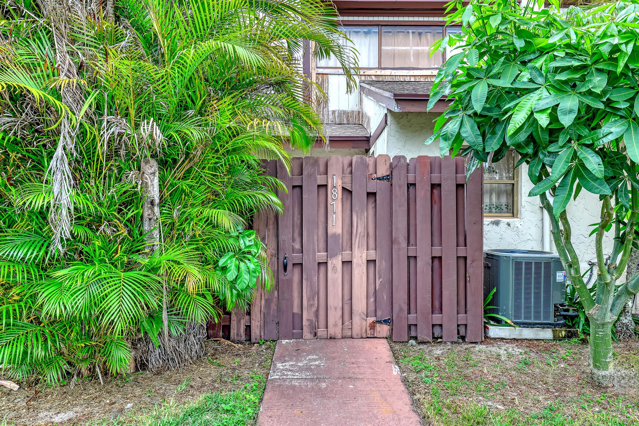 1871 Abbey Road 19a Property Photo 4