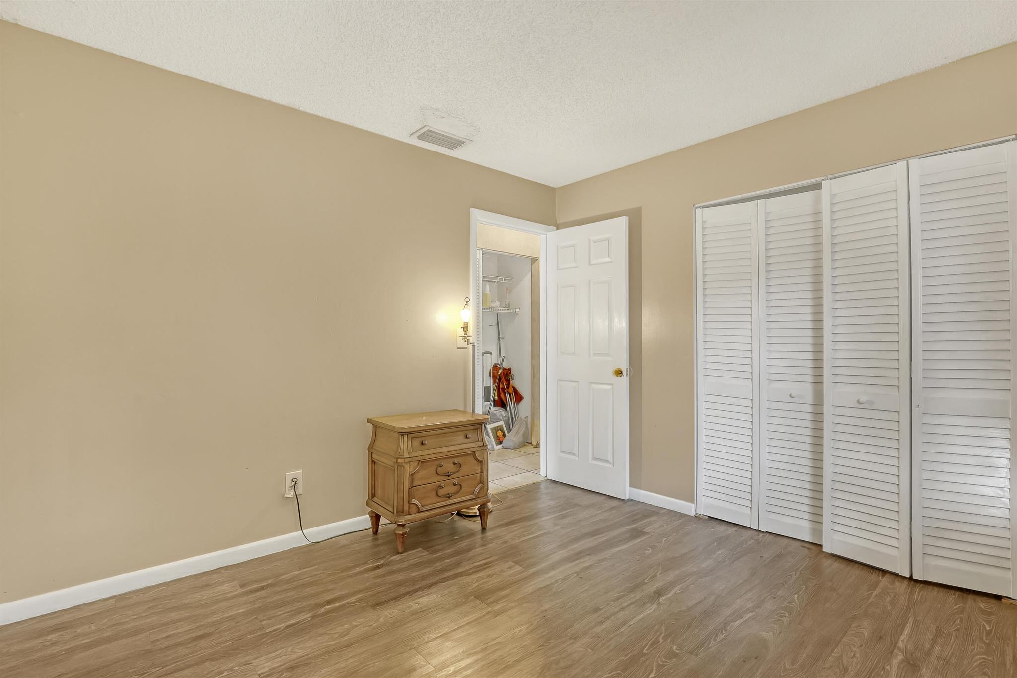 1871 Abbey Road 19a Property Photo 22