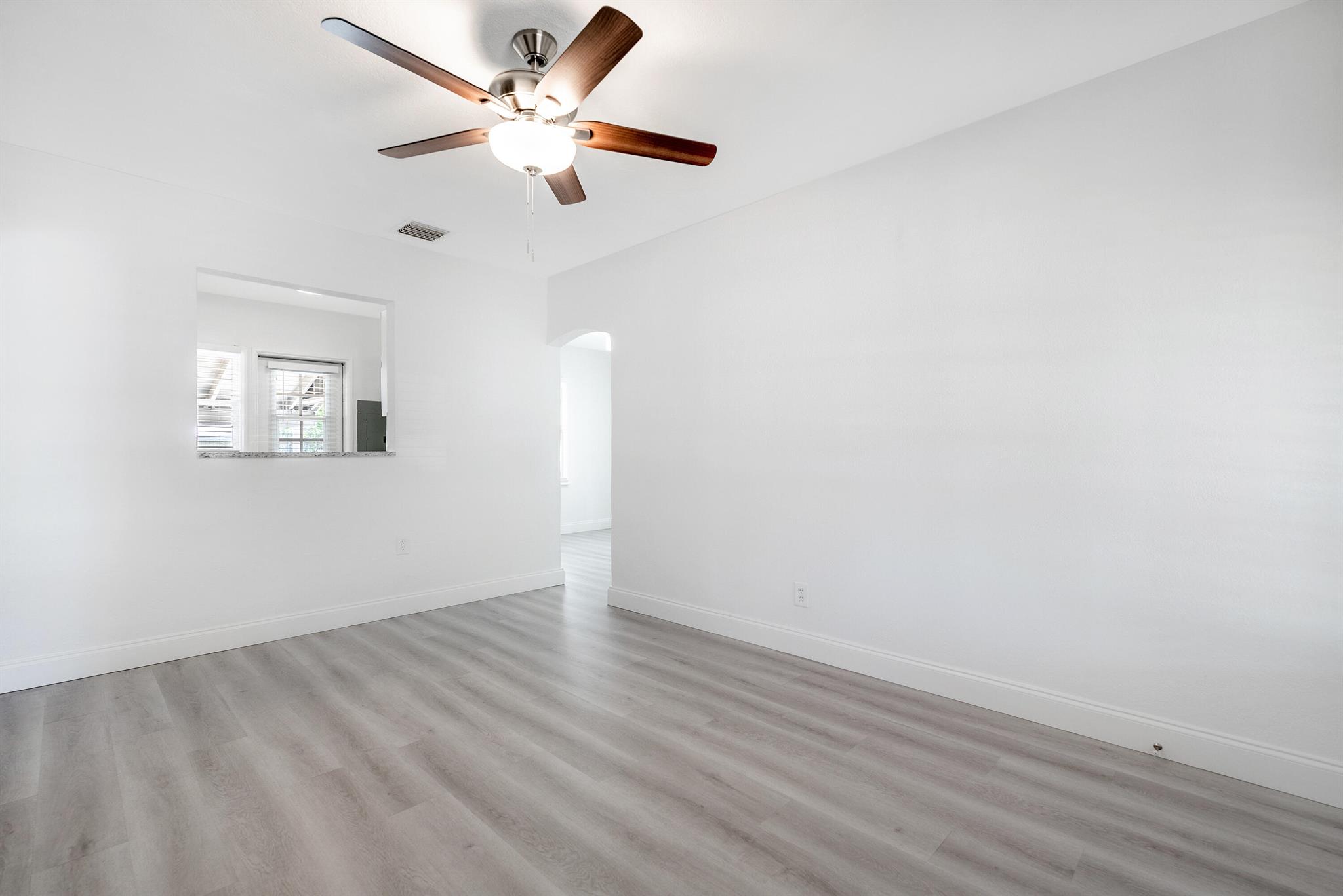500 Sw 10 Street Property Photo 6