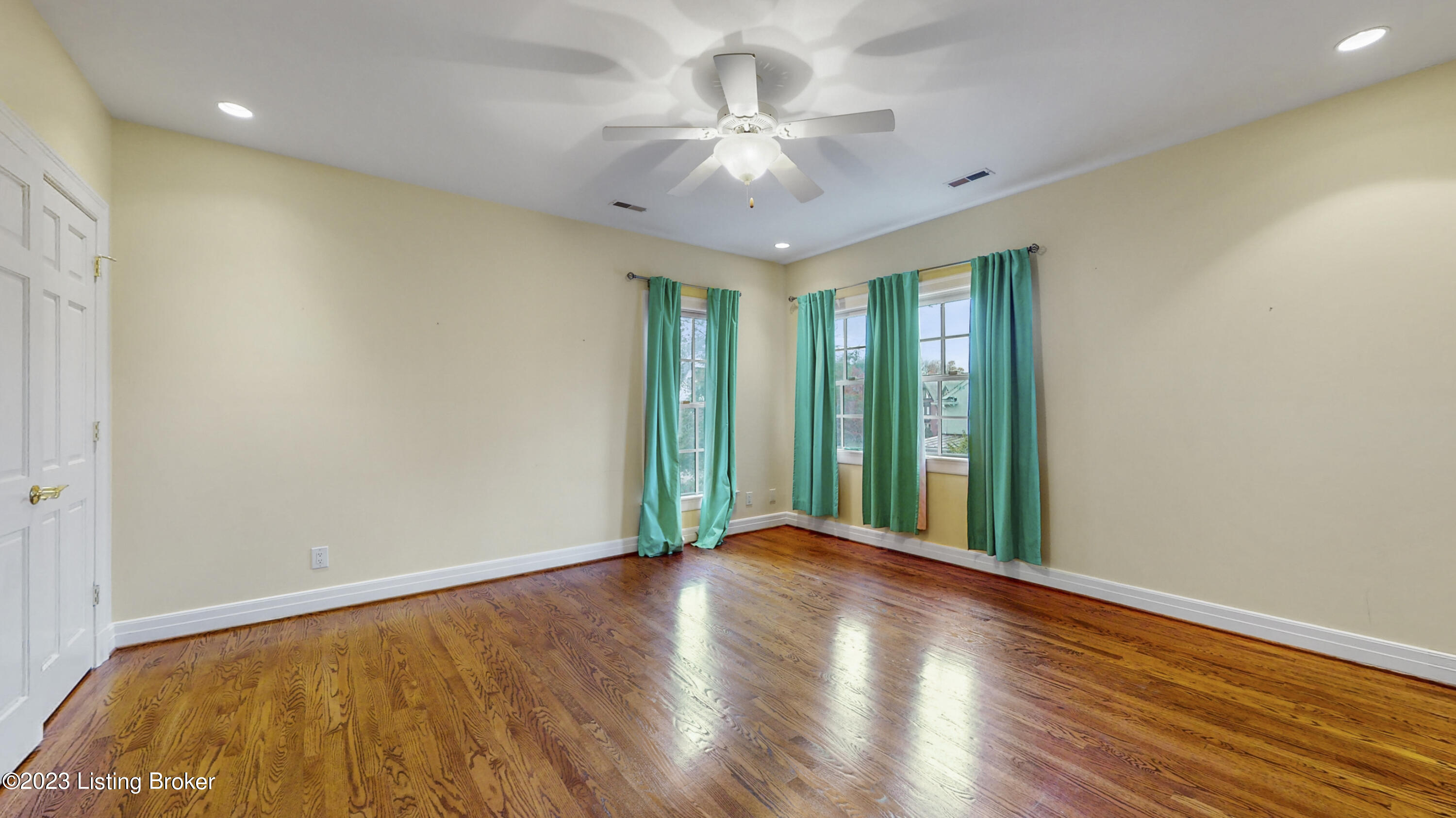 531 Barberry Ln Property Photo 50
