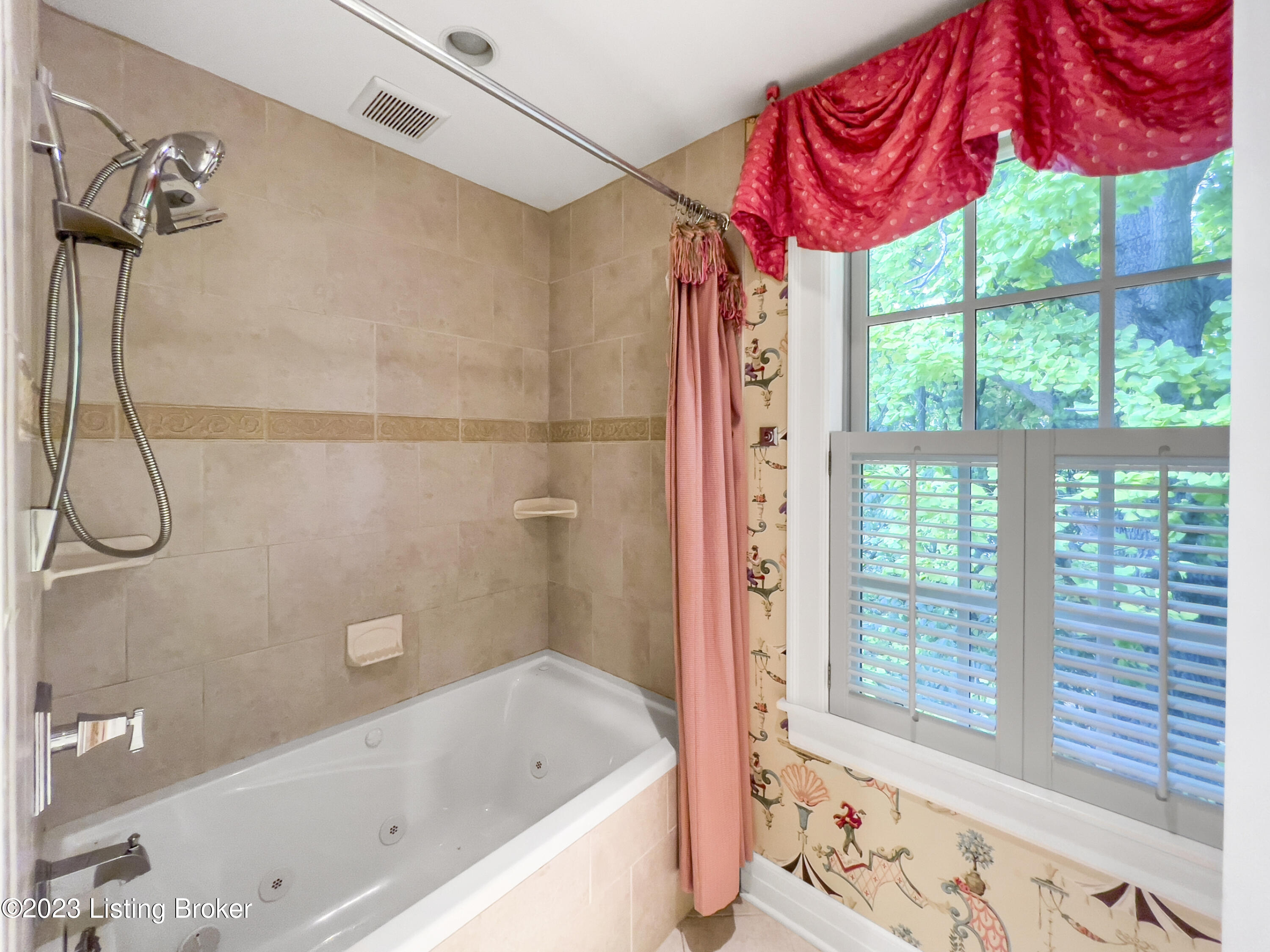 531 Barberry Ln Property Photo 56
