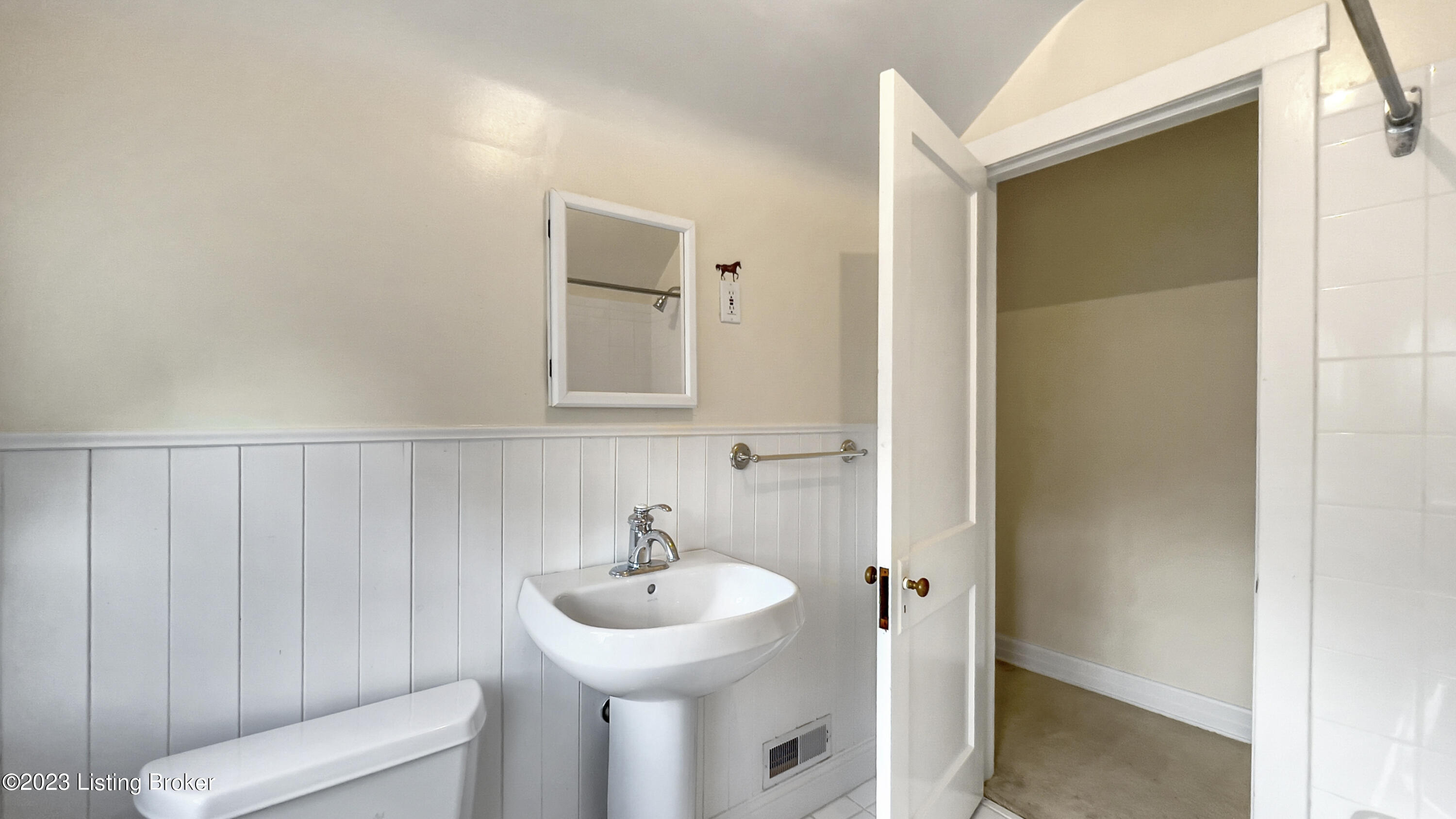 531 Barberry Ln Property Photo 61