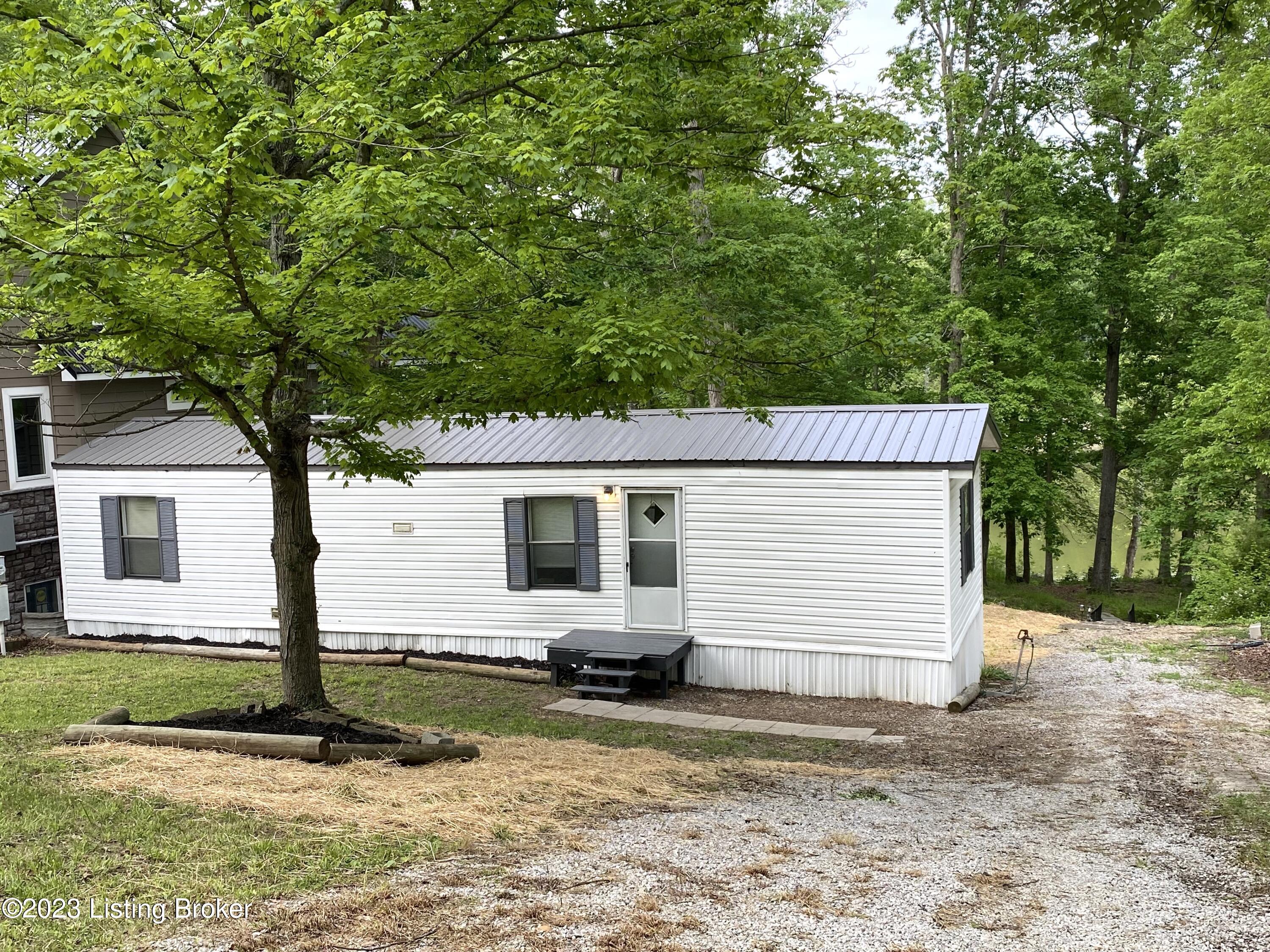 1733 Morton Brown Ln Property Photo