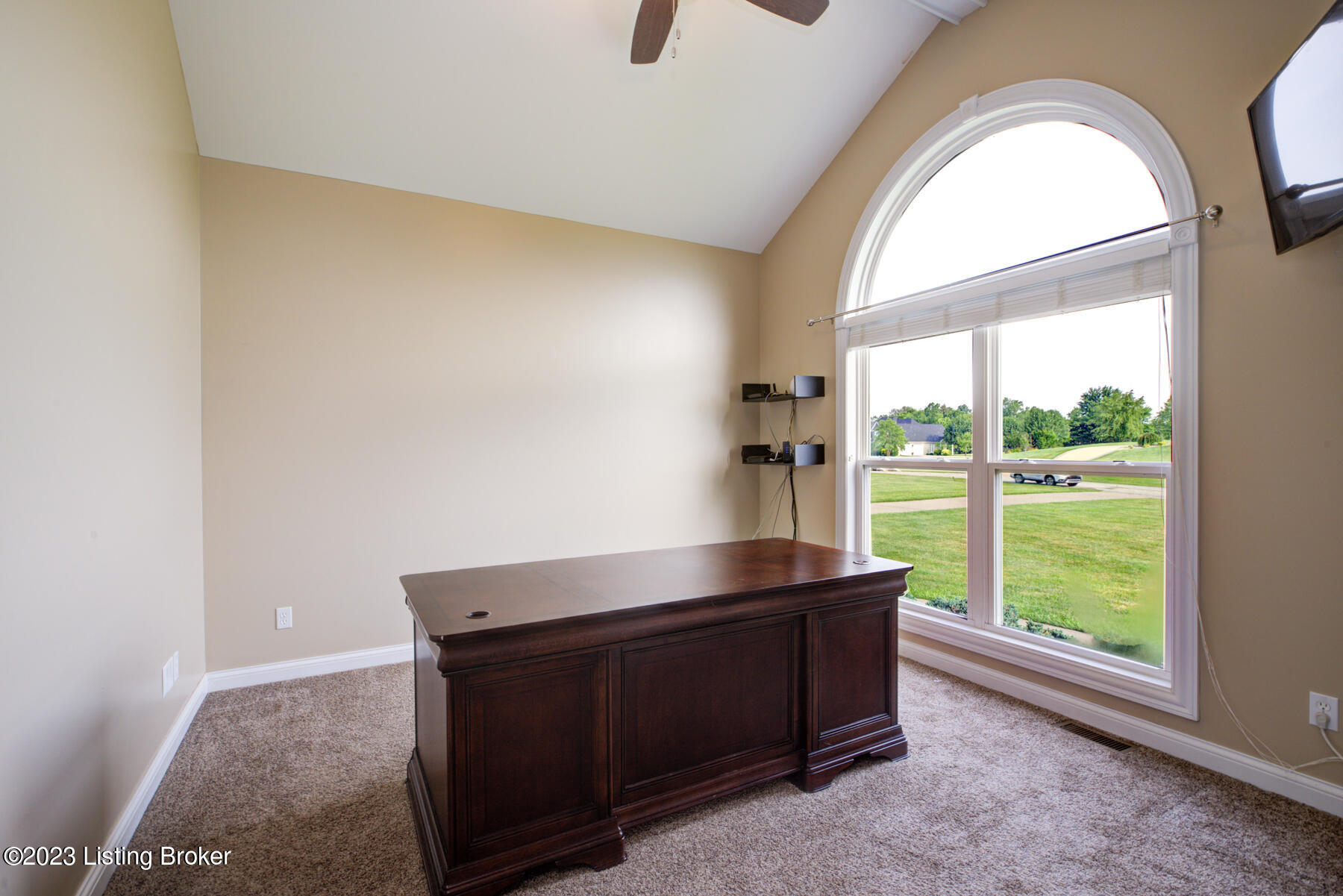 101 Wetherby Ave Property Photo 7