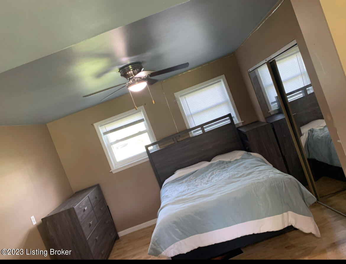381 N Lorraine St Property Photo 23