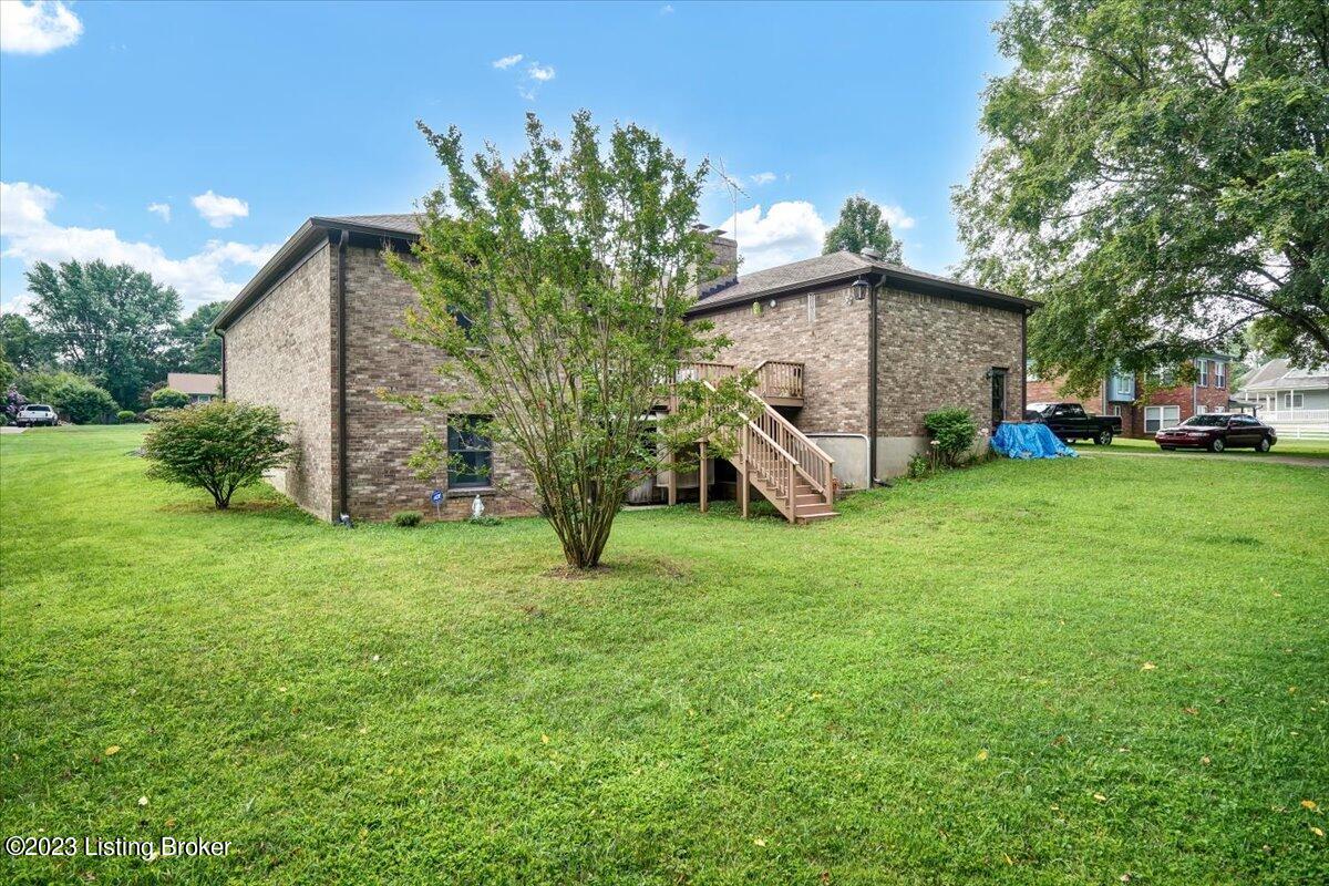 4708 Fox Chase Dr Property Photo 7